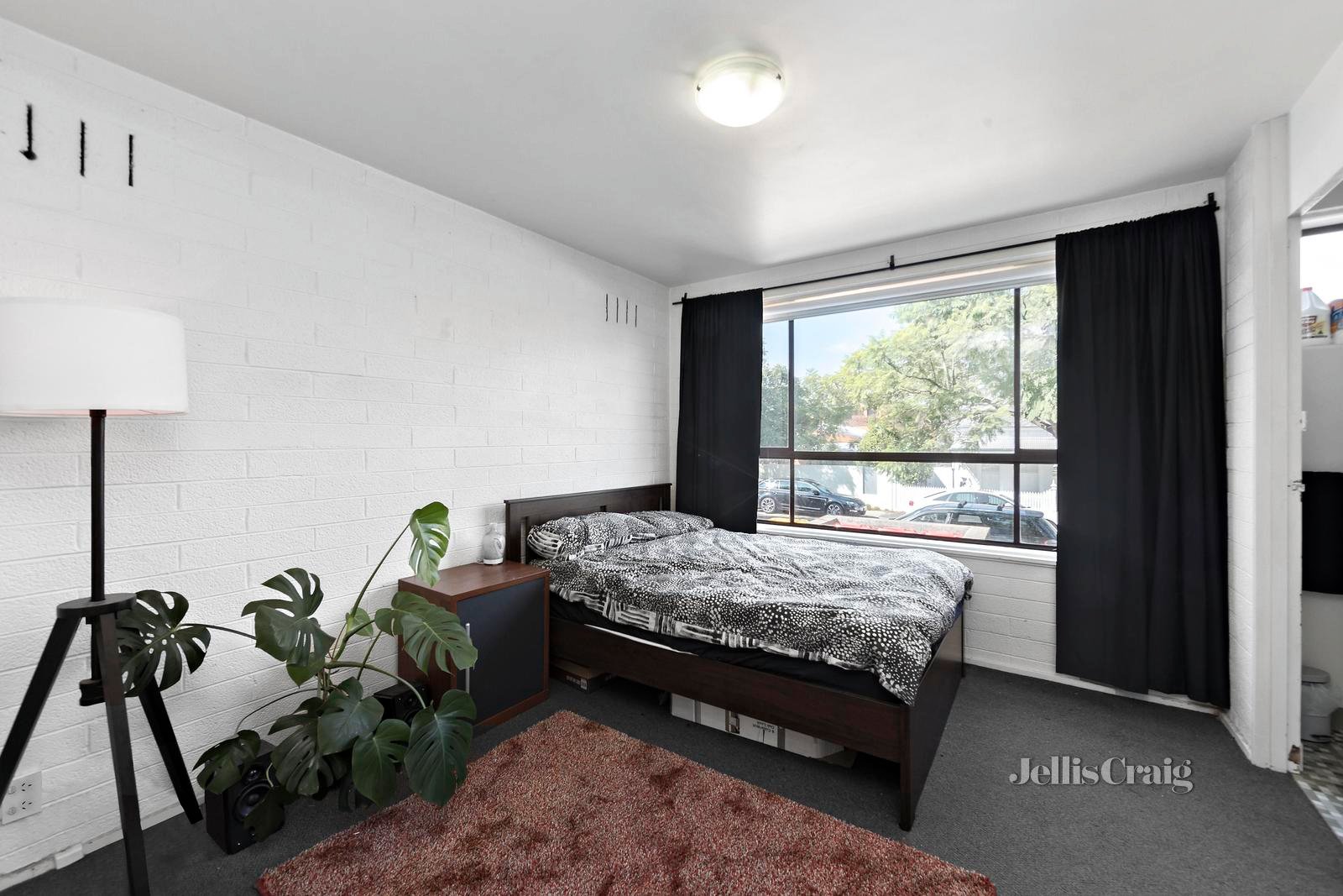 1/15 Shaftesbury Street, Essendon image 5