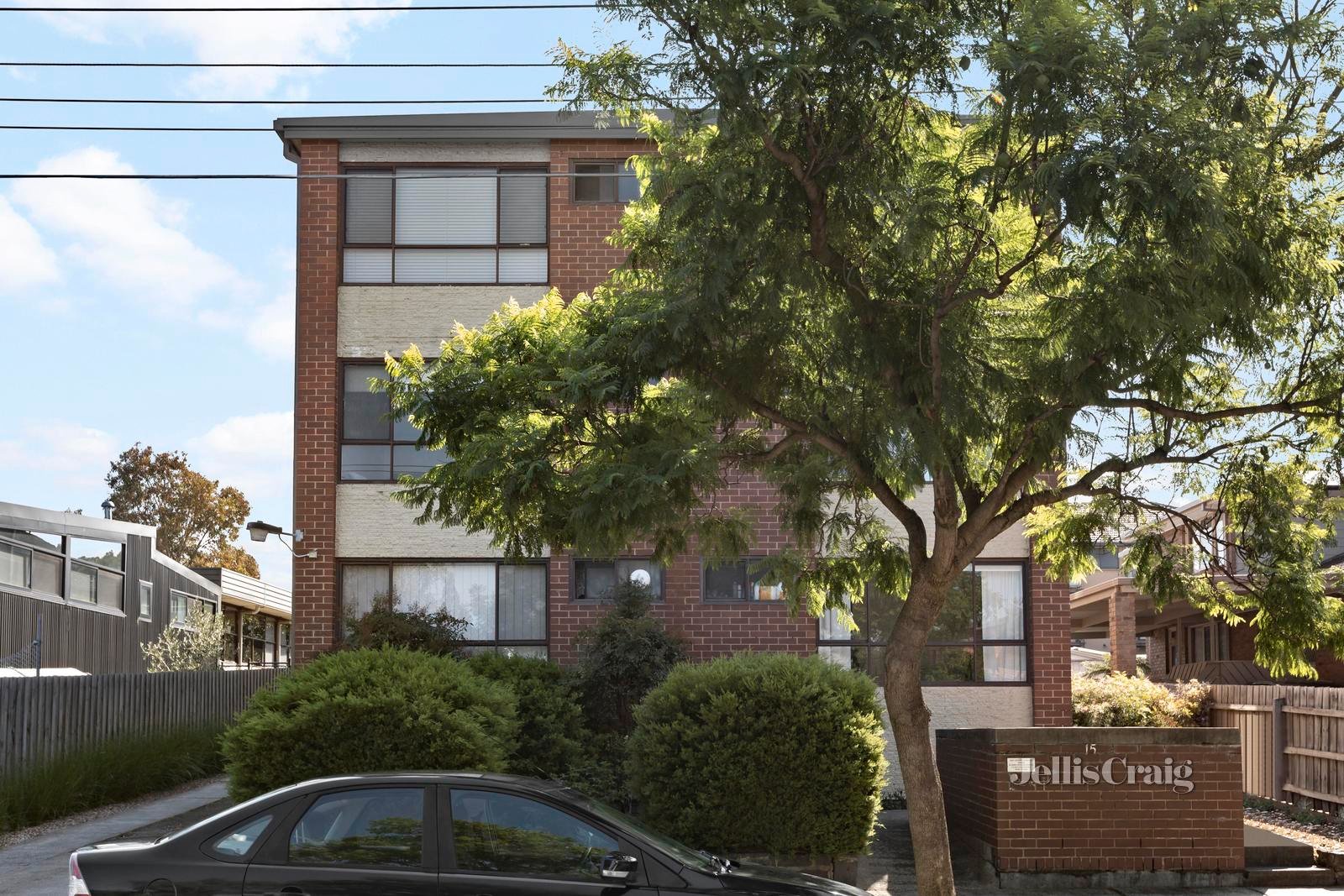 1/15 Shaftesbury Street, Essendon image 7