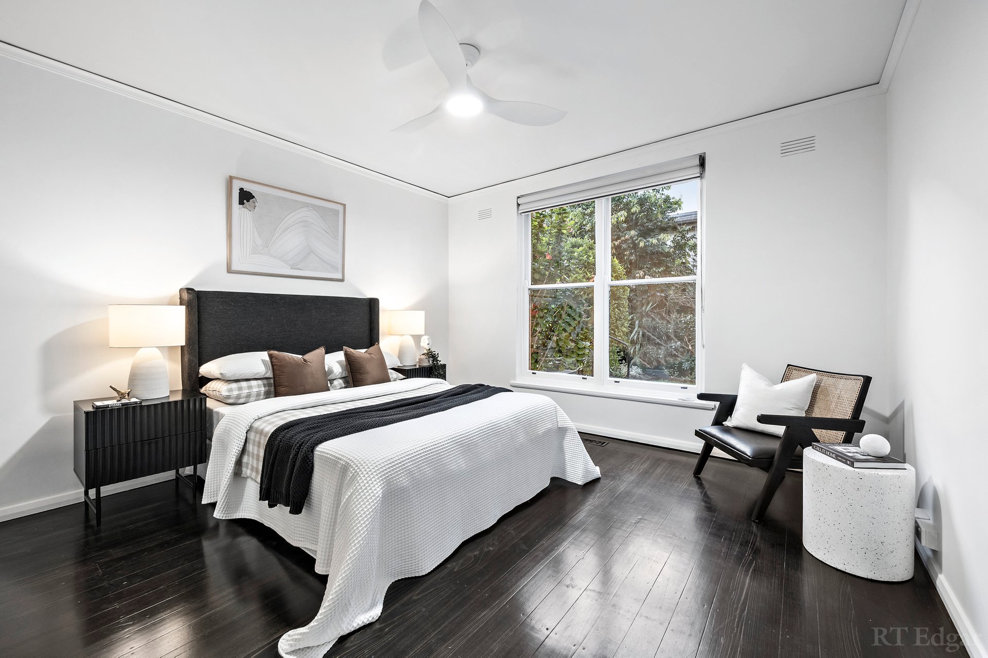 Property Gallery Thumbnail 4