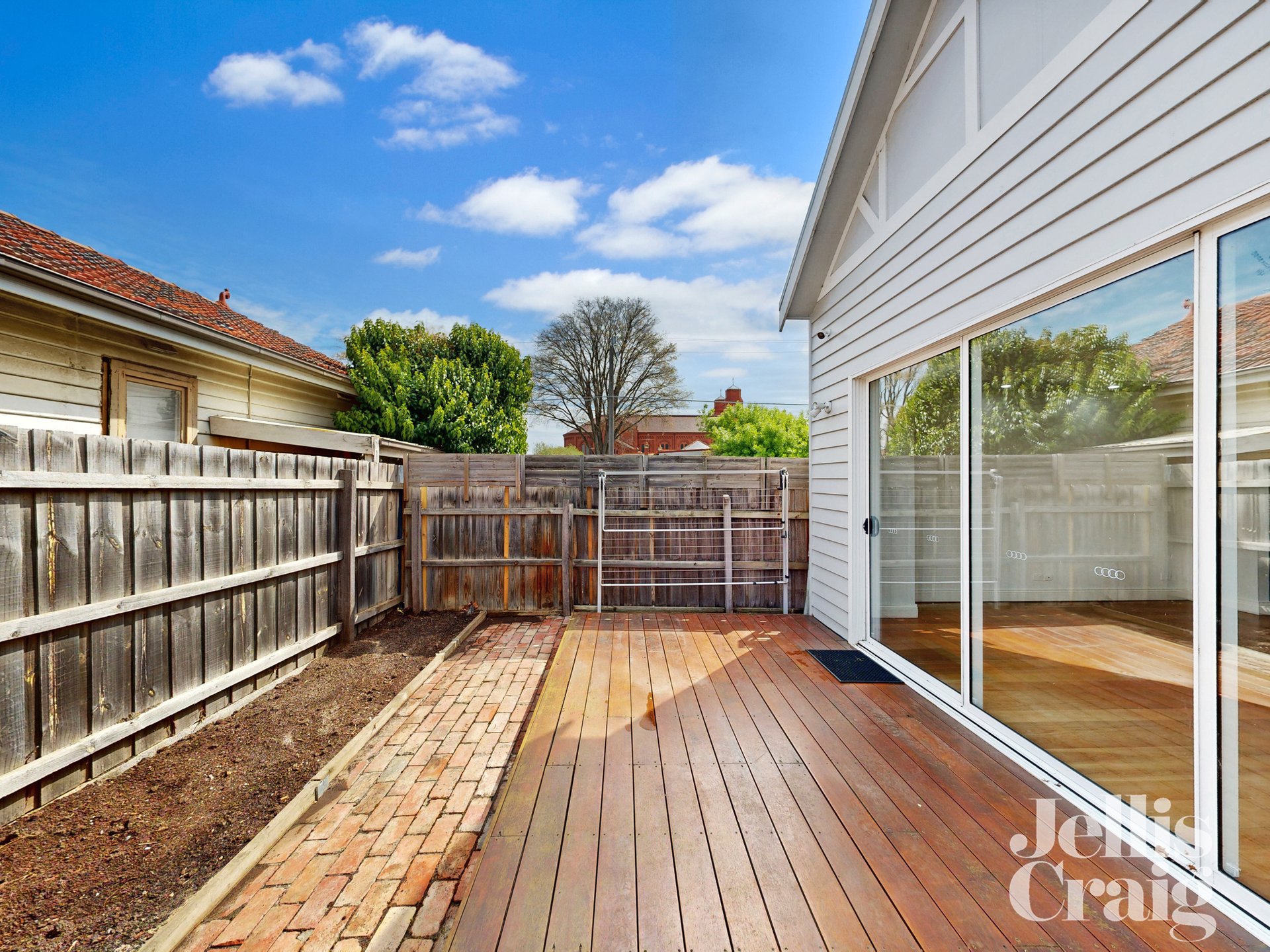 115 St Leonards Road, Ascot Vale image 11