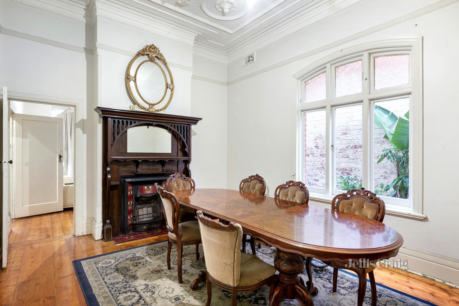 115 Station Street, Malvern image 2