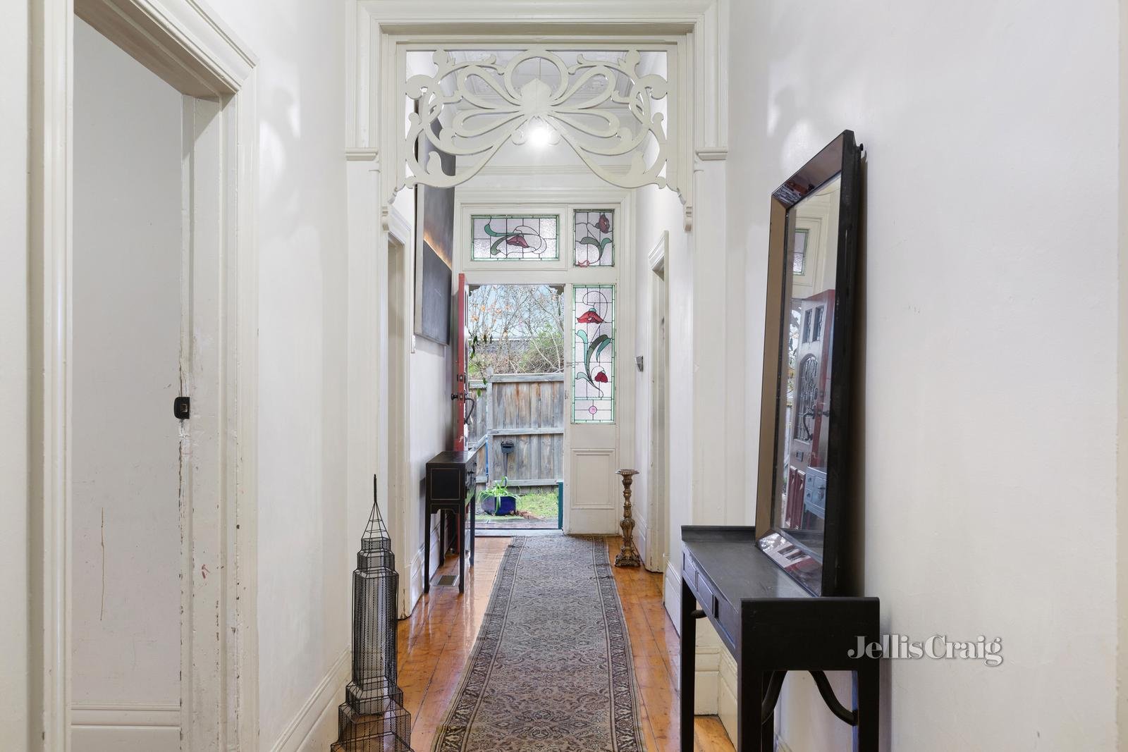 115 Station Street, Malvern image 3