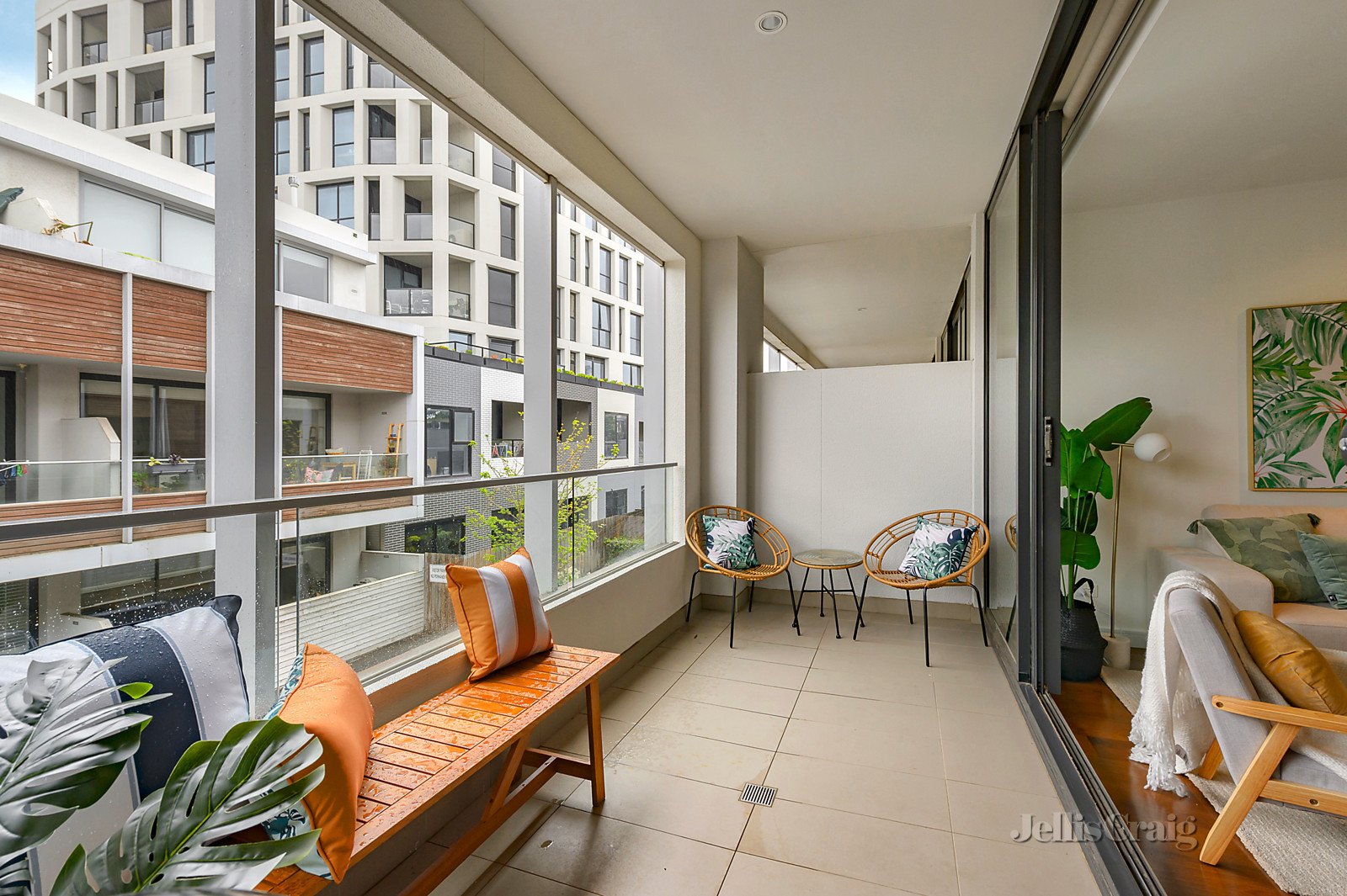 11/5 Stillman Street, Richmond image 2