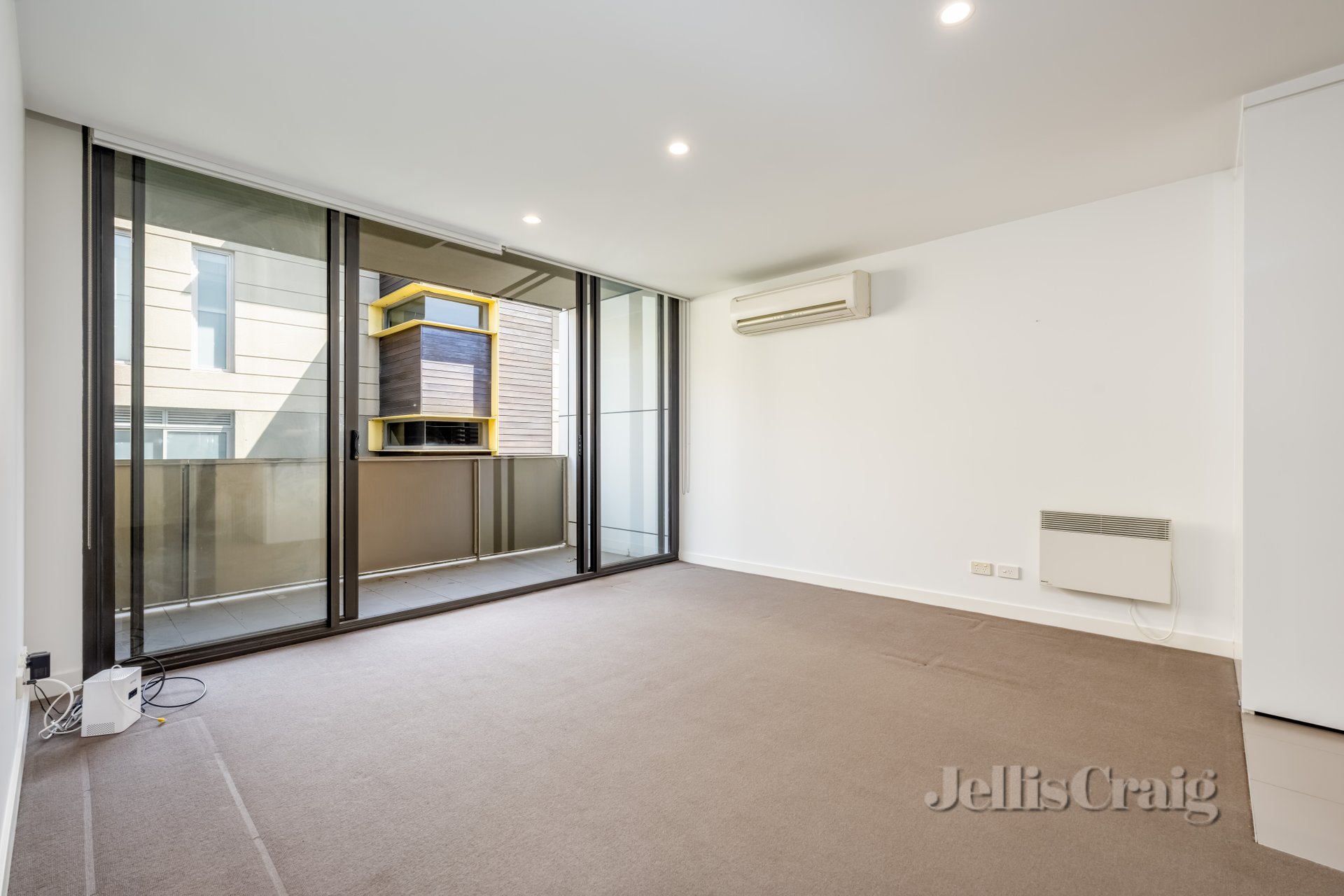 11/5 Warner Street, Malvern image 3