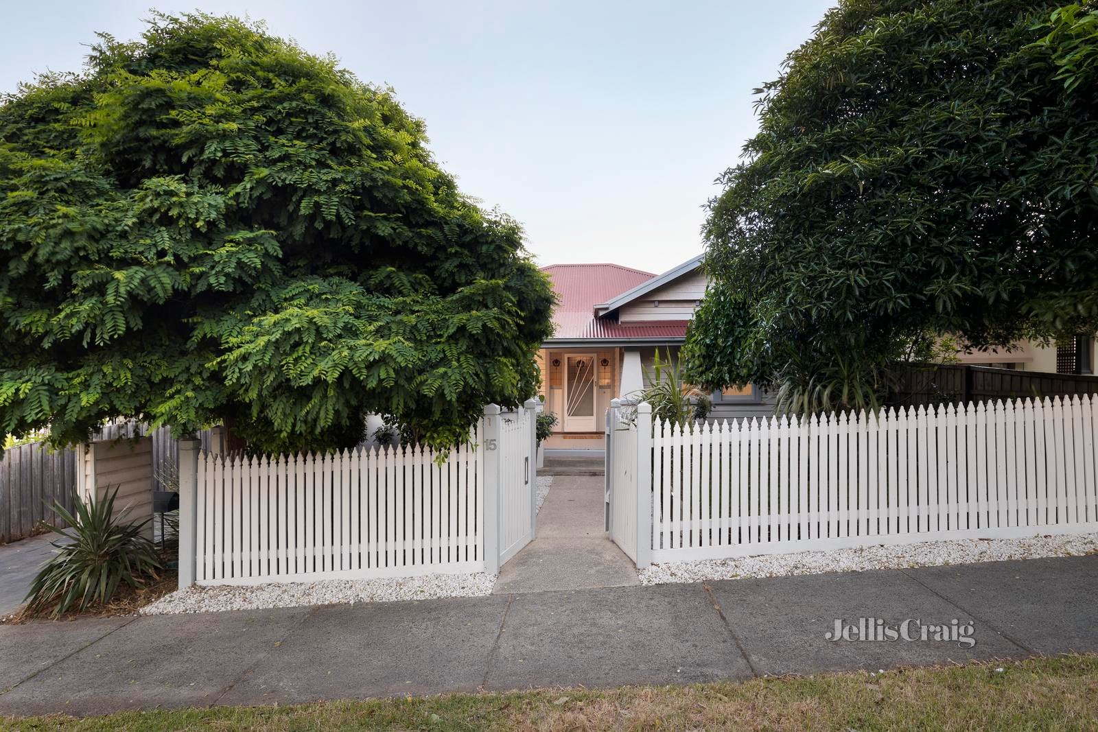 1/15 Wilkinson Street, Reservoir image 2