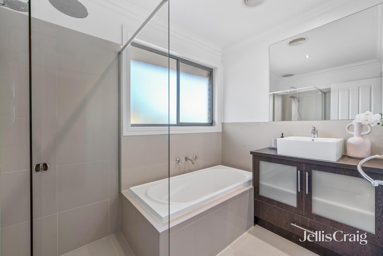 1/15 Wrendale Drive, Donvale image 10