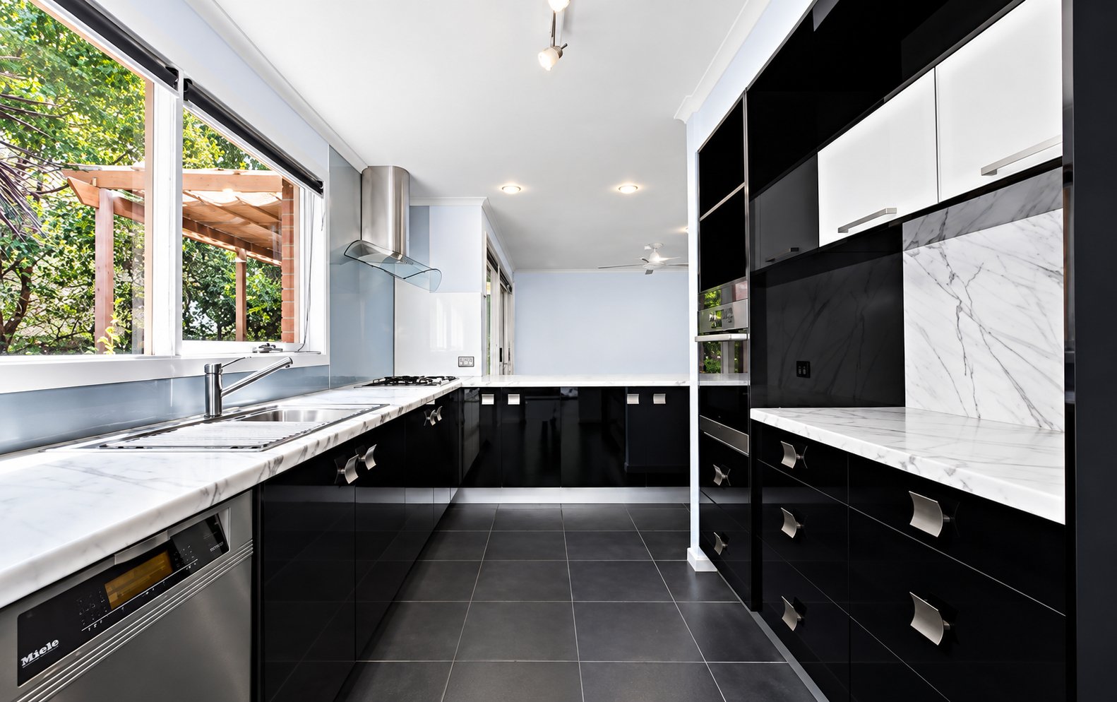1/150 Princess Street, Kew image 3