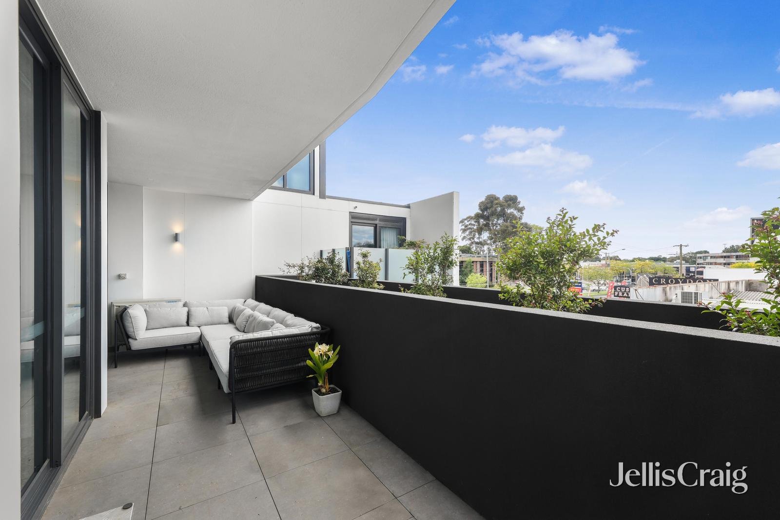 115/1 Lusher Road, Croydon image 8