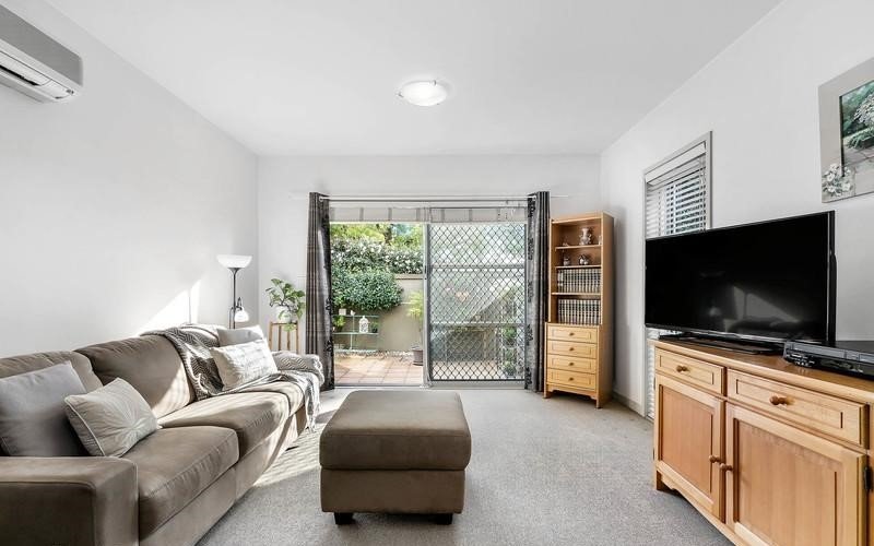 1/152 Princess Street, Kew image 2