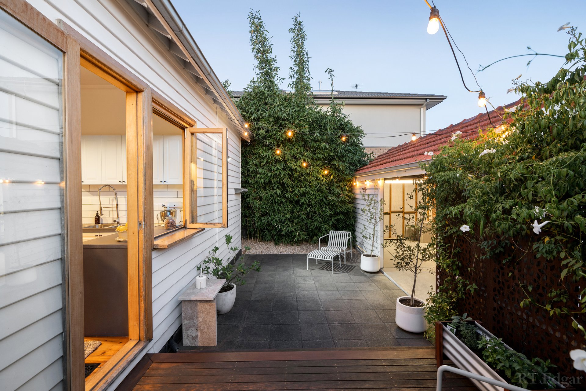 Property Gallery Thumbnail 18