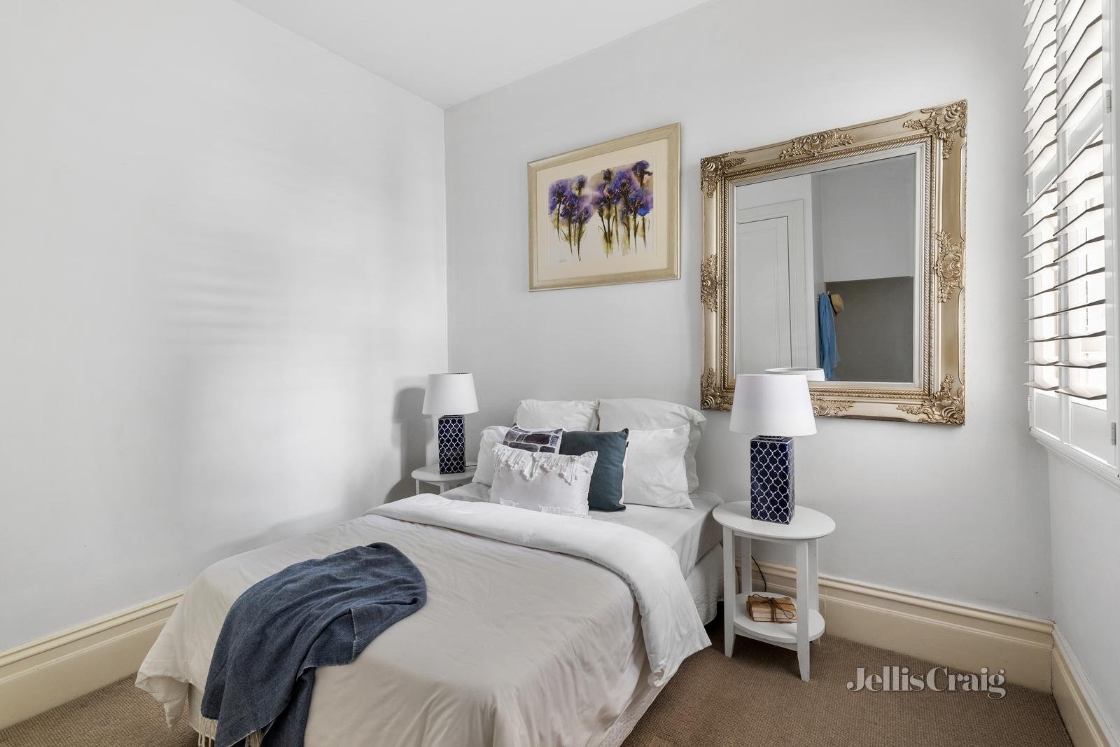 1/155 Cotham Road, Kew image 2