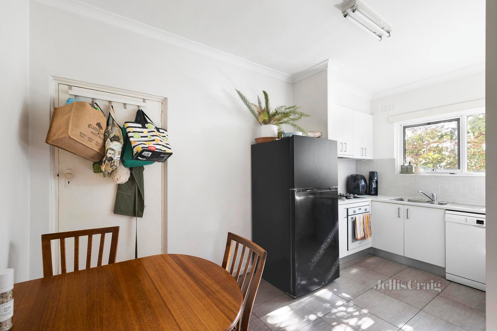 11/55 Hotham Street, St Kilda East image 4