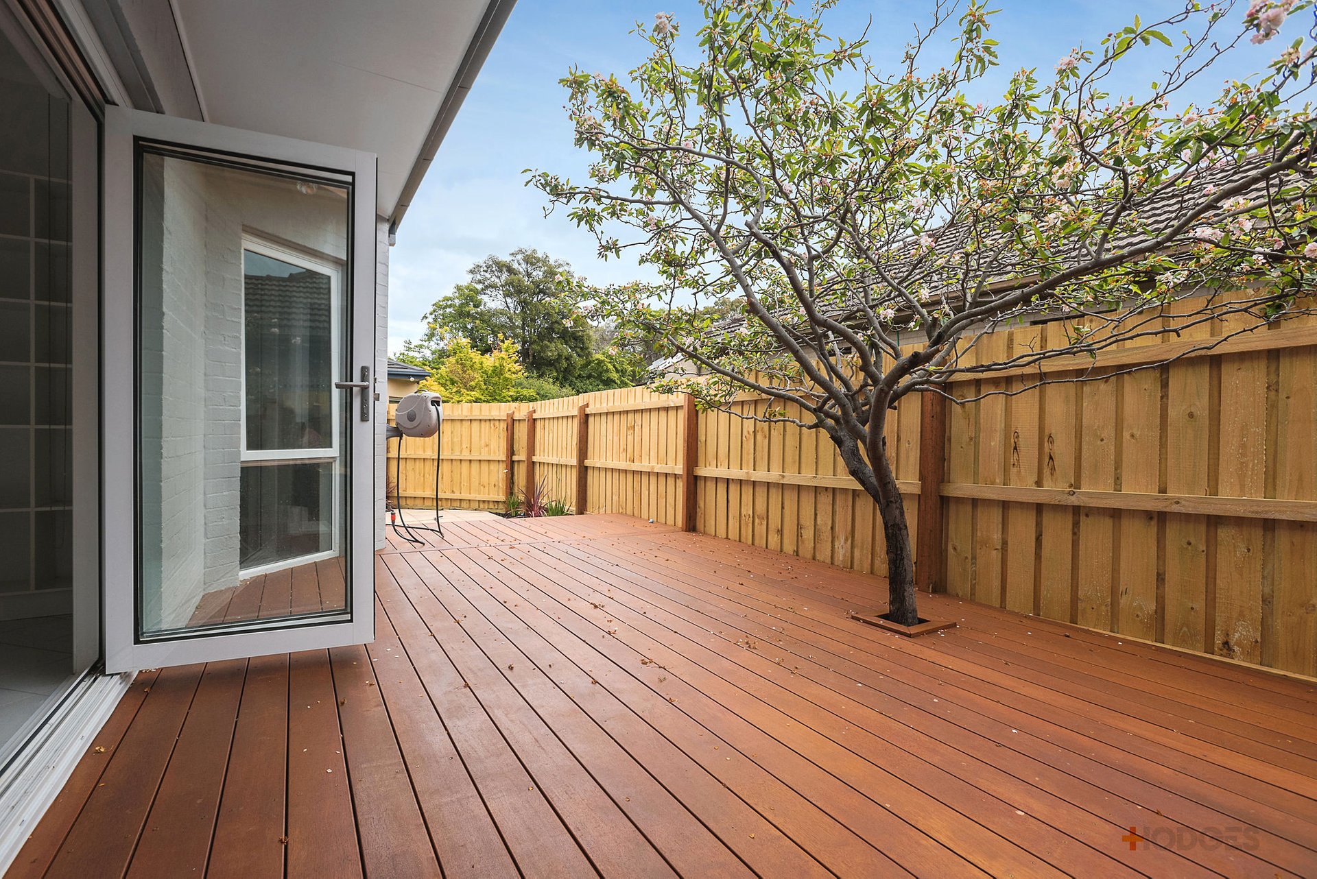 1/157 Dalgetty Road Beaumaris