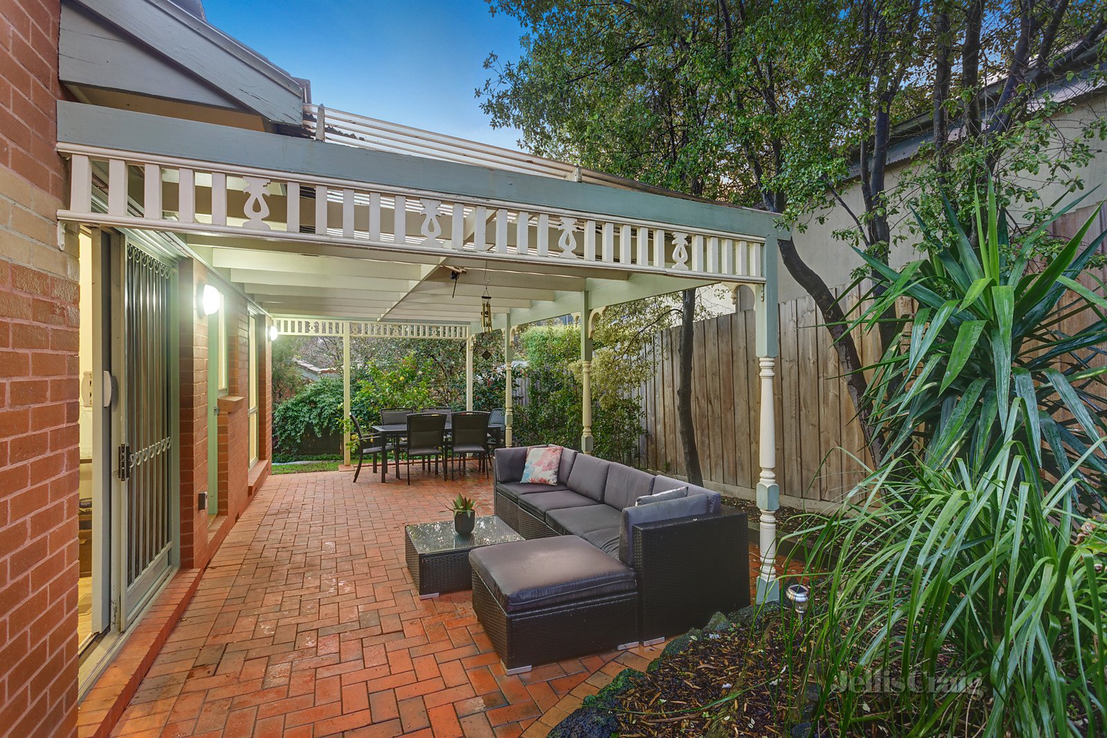 1/1573 Main Road, Research image 9