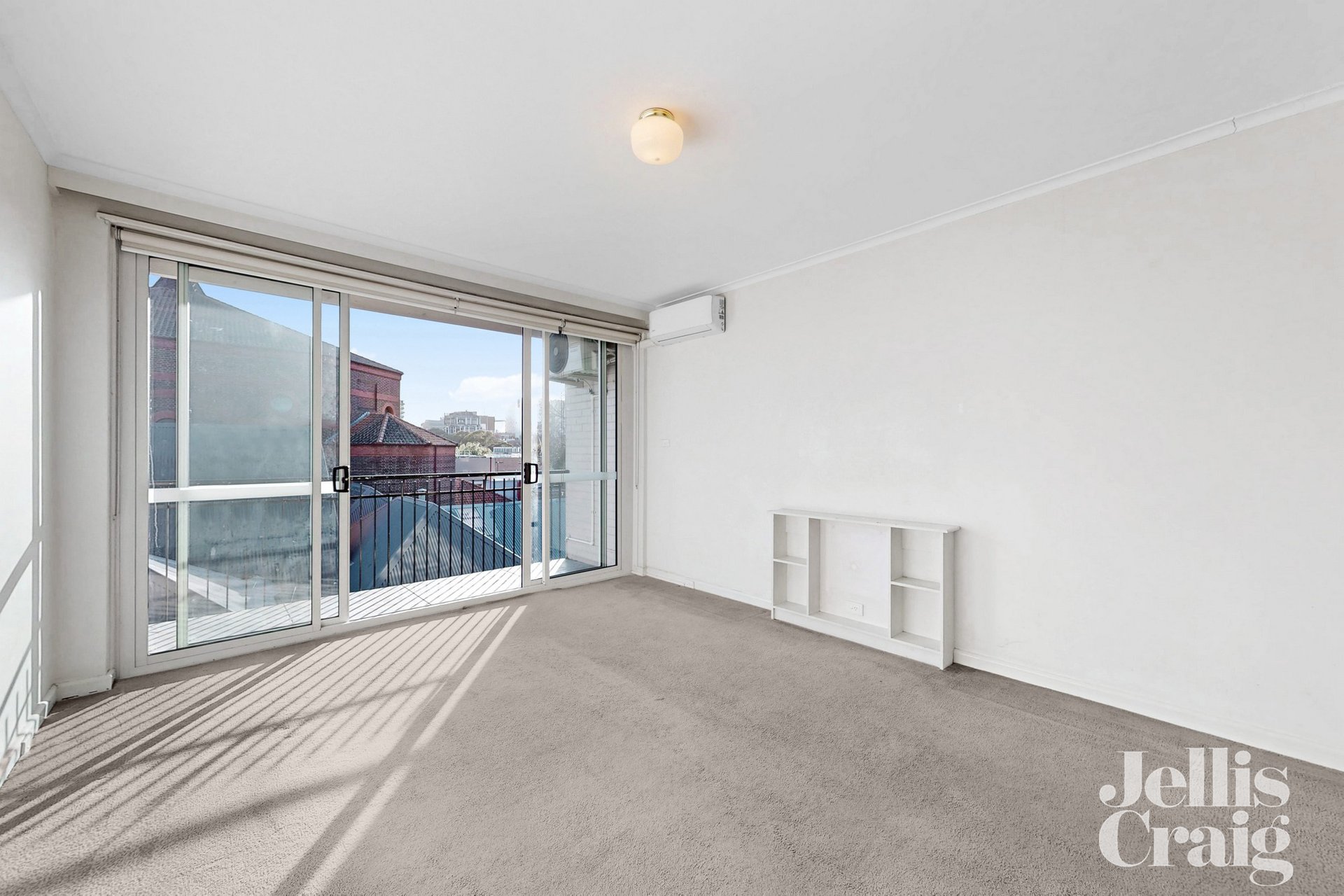 11/578 Glenferrie Road, Hawthorn image 2
