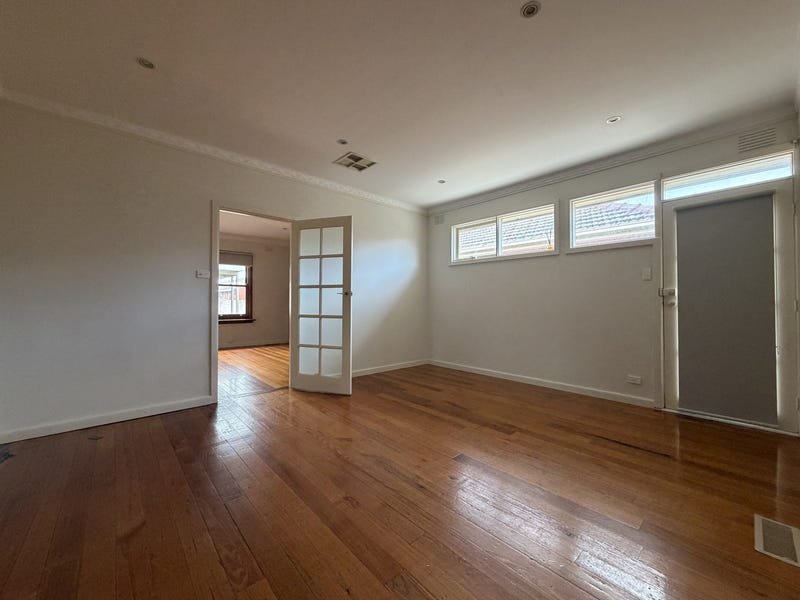 1/158 Buckley Street, Noble&nbsp;Park image 7