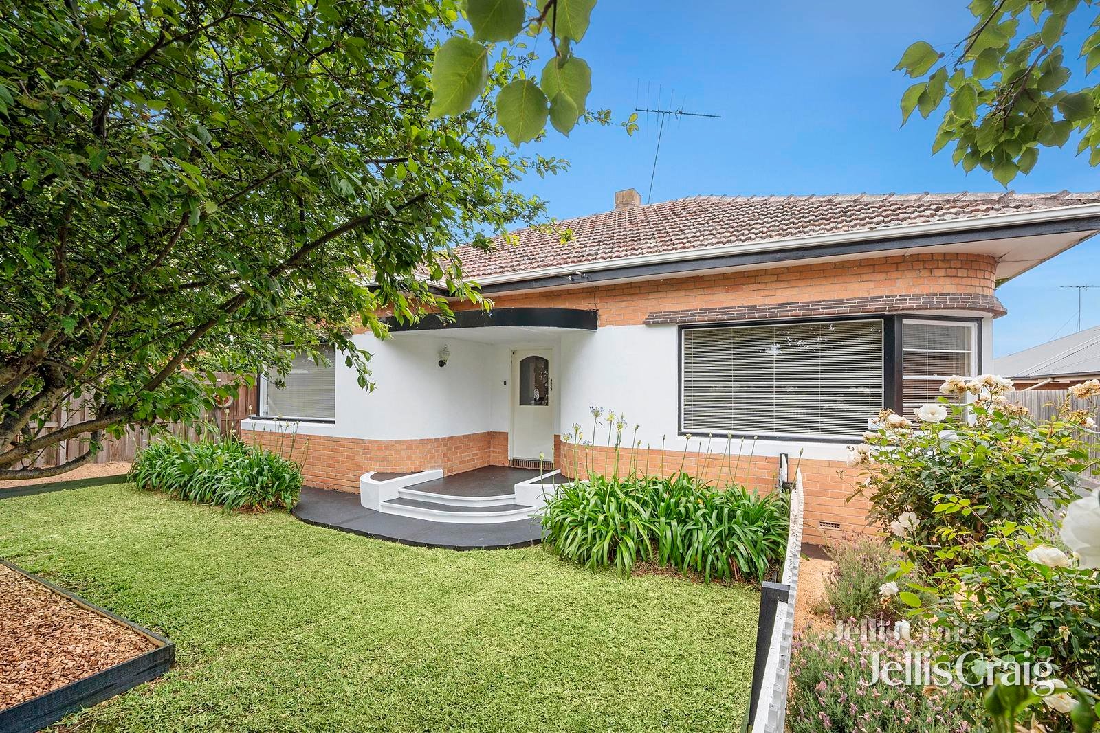 1/158 Church Street, Hamlyn&nbsp;Heights image 1