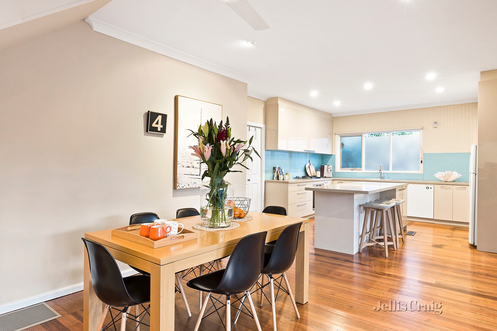 1/158 Rattray Road, Montmorency image 2