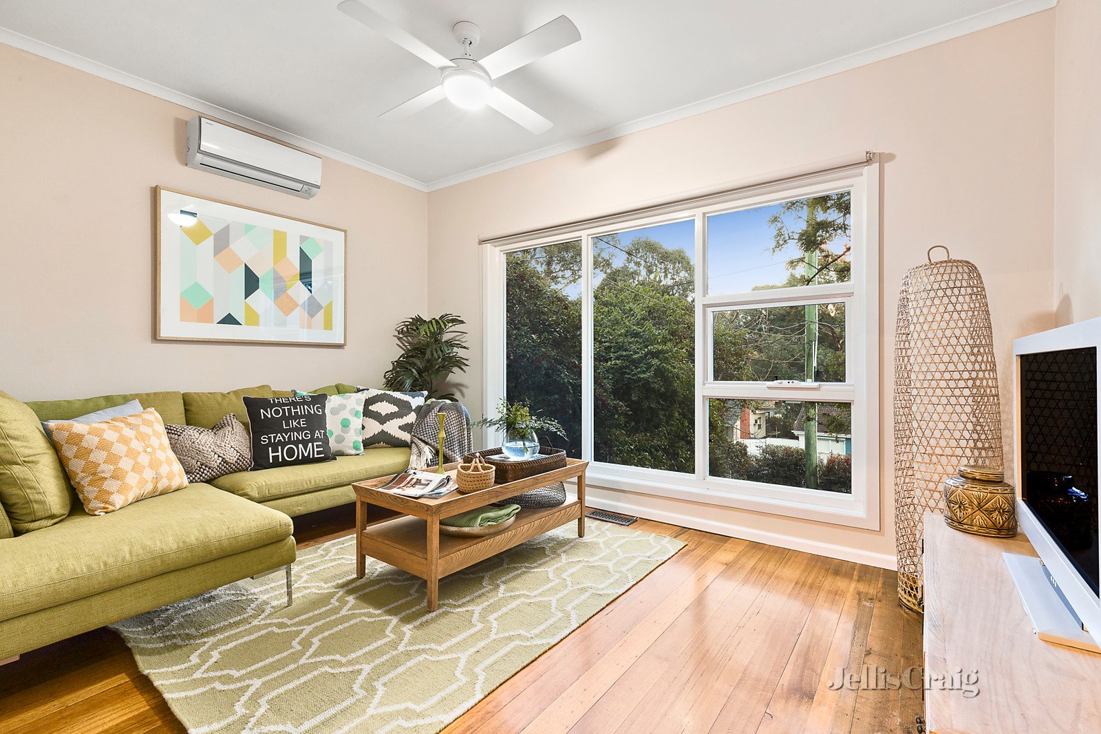 1/158 Rattray Road, Montmorency image 3
