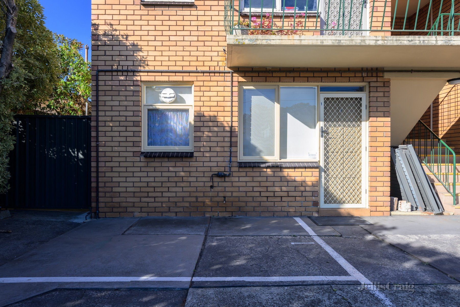 1/158 Separation Street, Northcote image 7