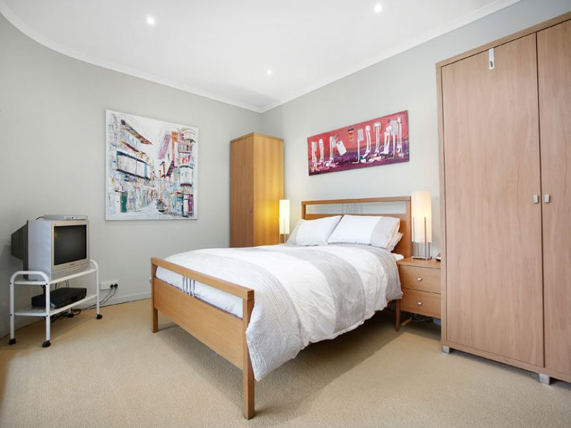 11/59-61 Ormond Esplanade, Elwood image 7