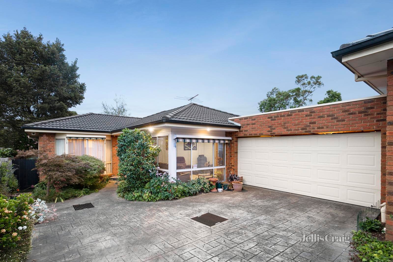 115A Tunstall Road, Donvale image 1