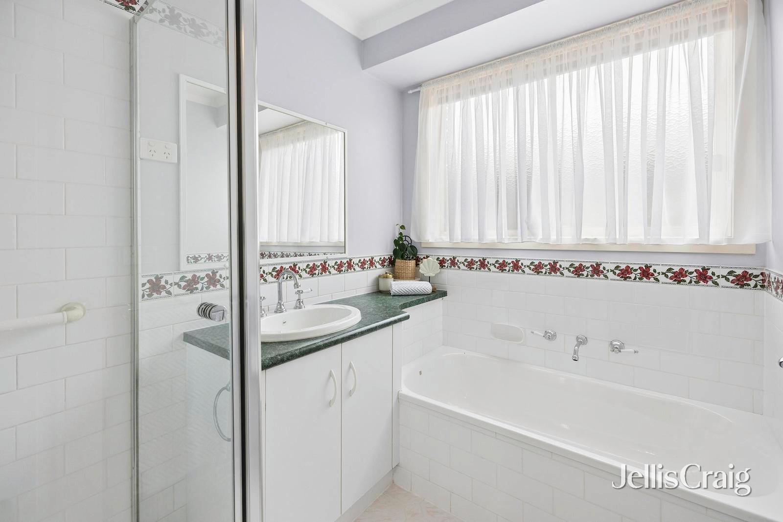 1/16 Bickford Road, Grovedale image 15