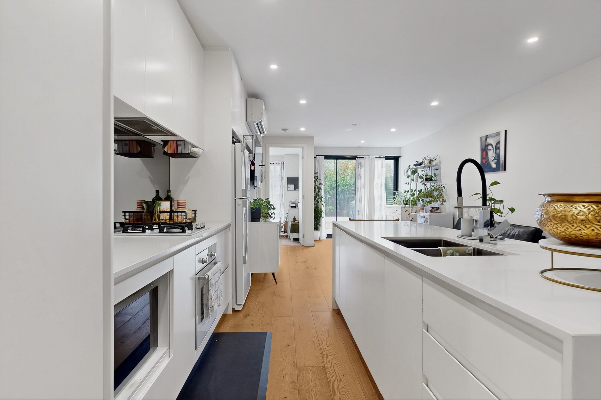 11/6 Claire Street, Mckinnon image 4