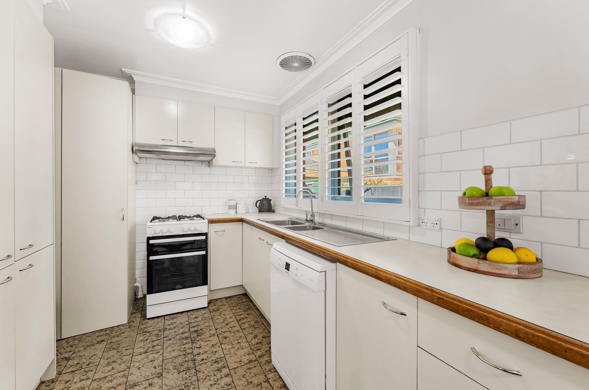 1/16 Coolabah Street, Doncaster image 5