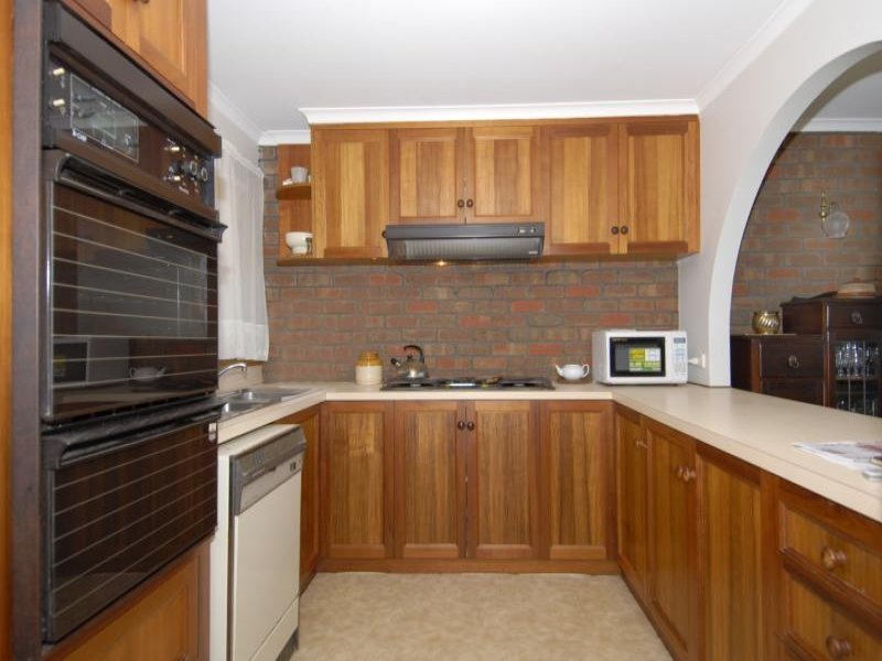 1/16 Devon Street, Hamlyn Heights image 4