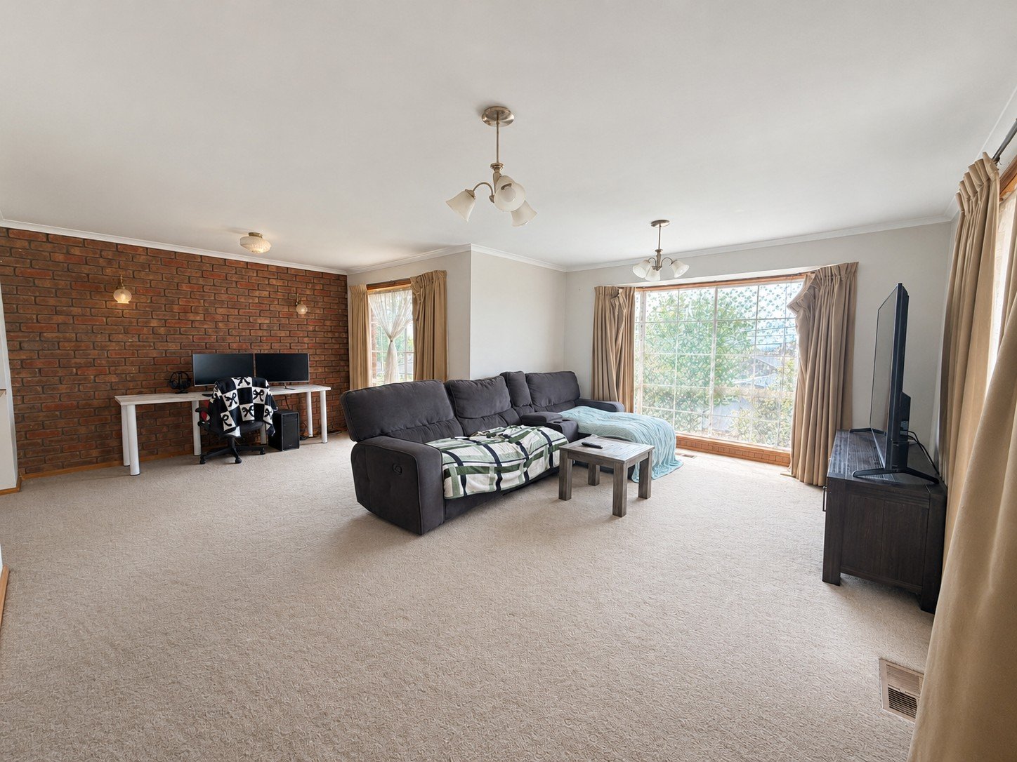 1/16 Devon Street, Hamlyn&nbsp;Heights image 2