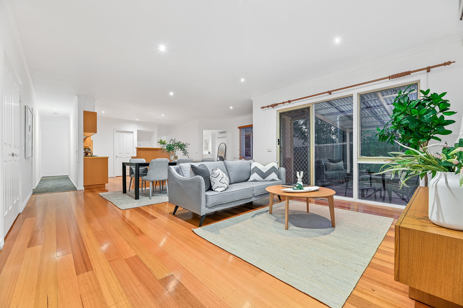 1/16 Evan Street, Box Hill North image 5
