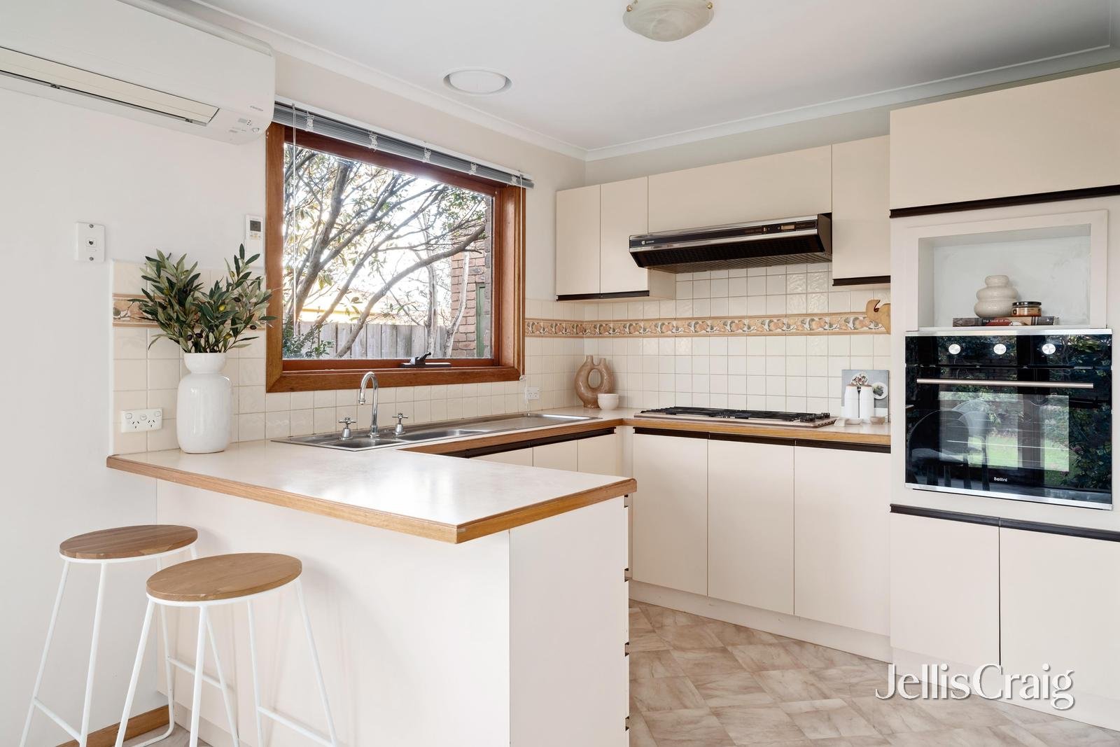 1/16 Franklin Road, Doncaster&nbsp;East image 5