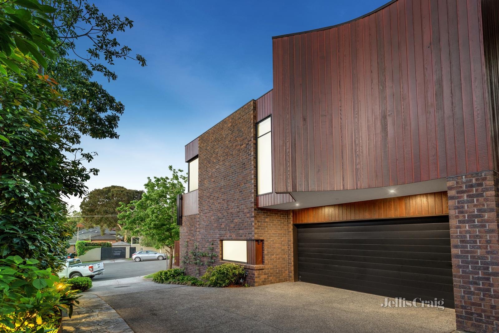 1/16 Heather Court, Hawthorn East image 14