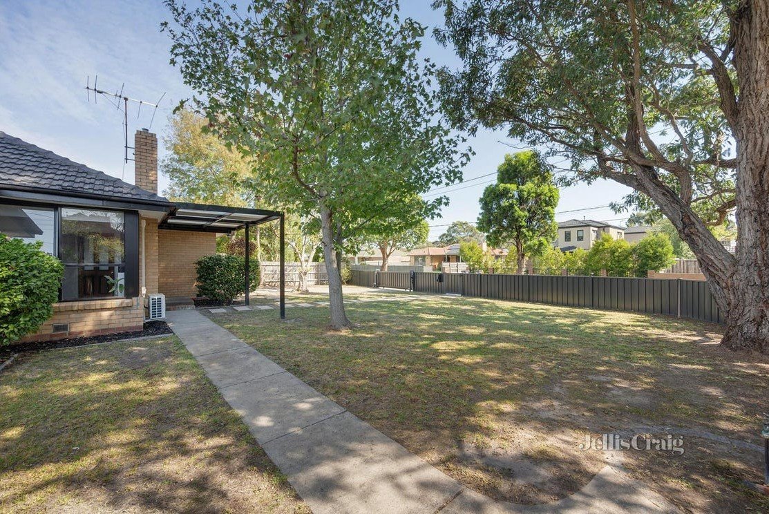 1/16 Kauri Grove, Glen&nbsp;Waverley image 8