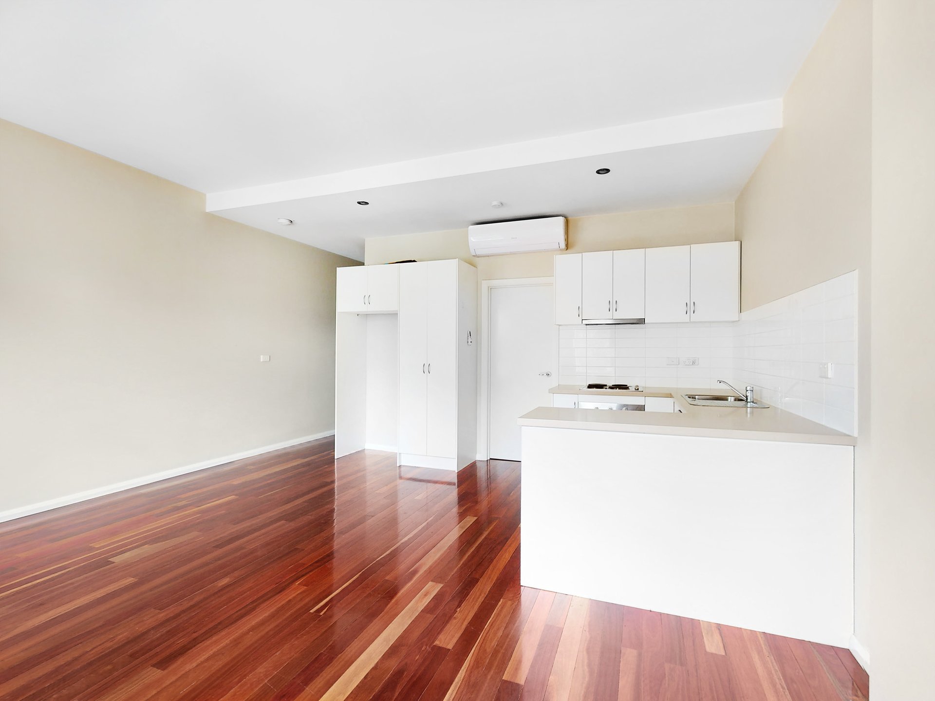 116 Leveson Street, North Melbourne image 3