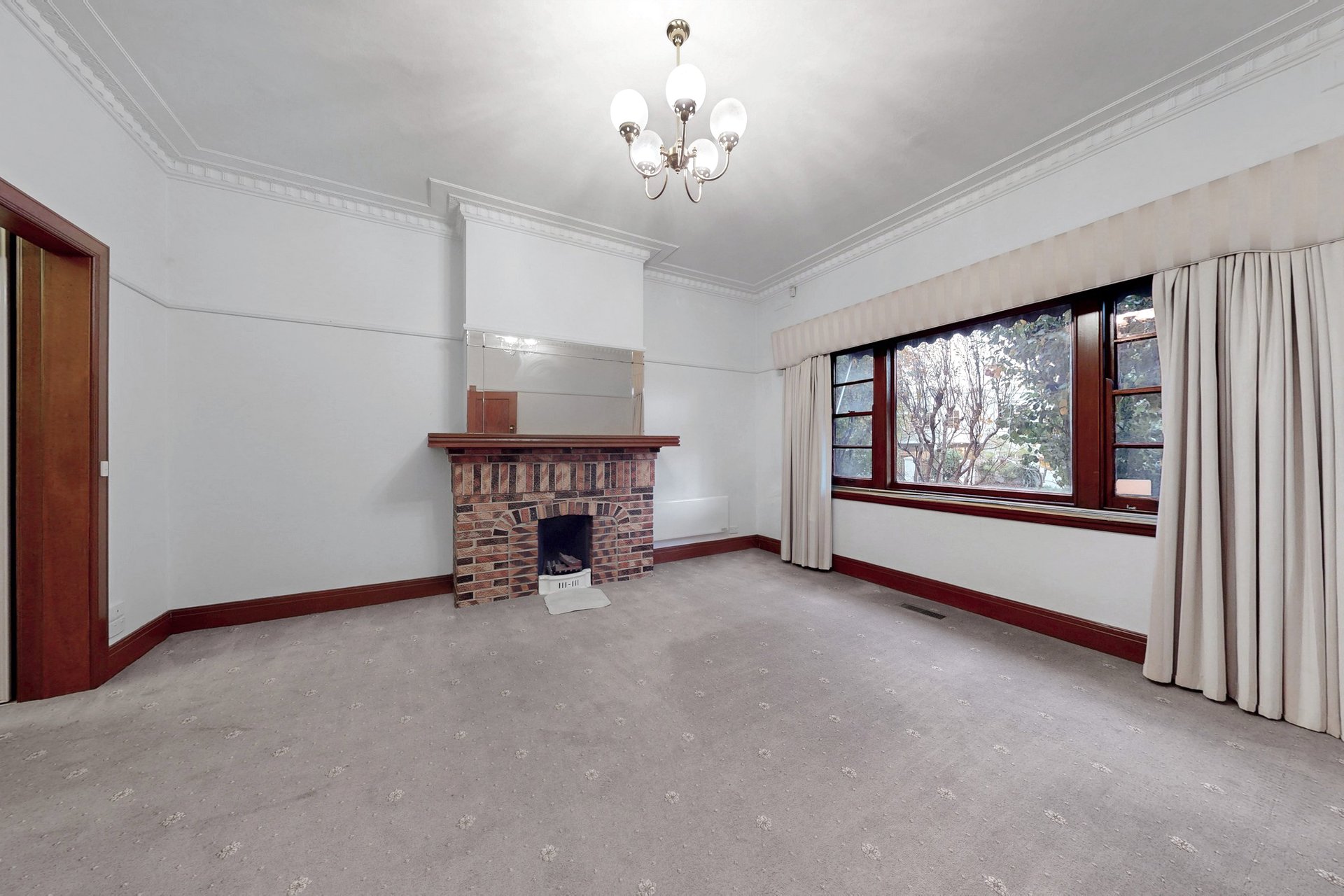 1 / 16 Lisson Grove  HAWTHORN