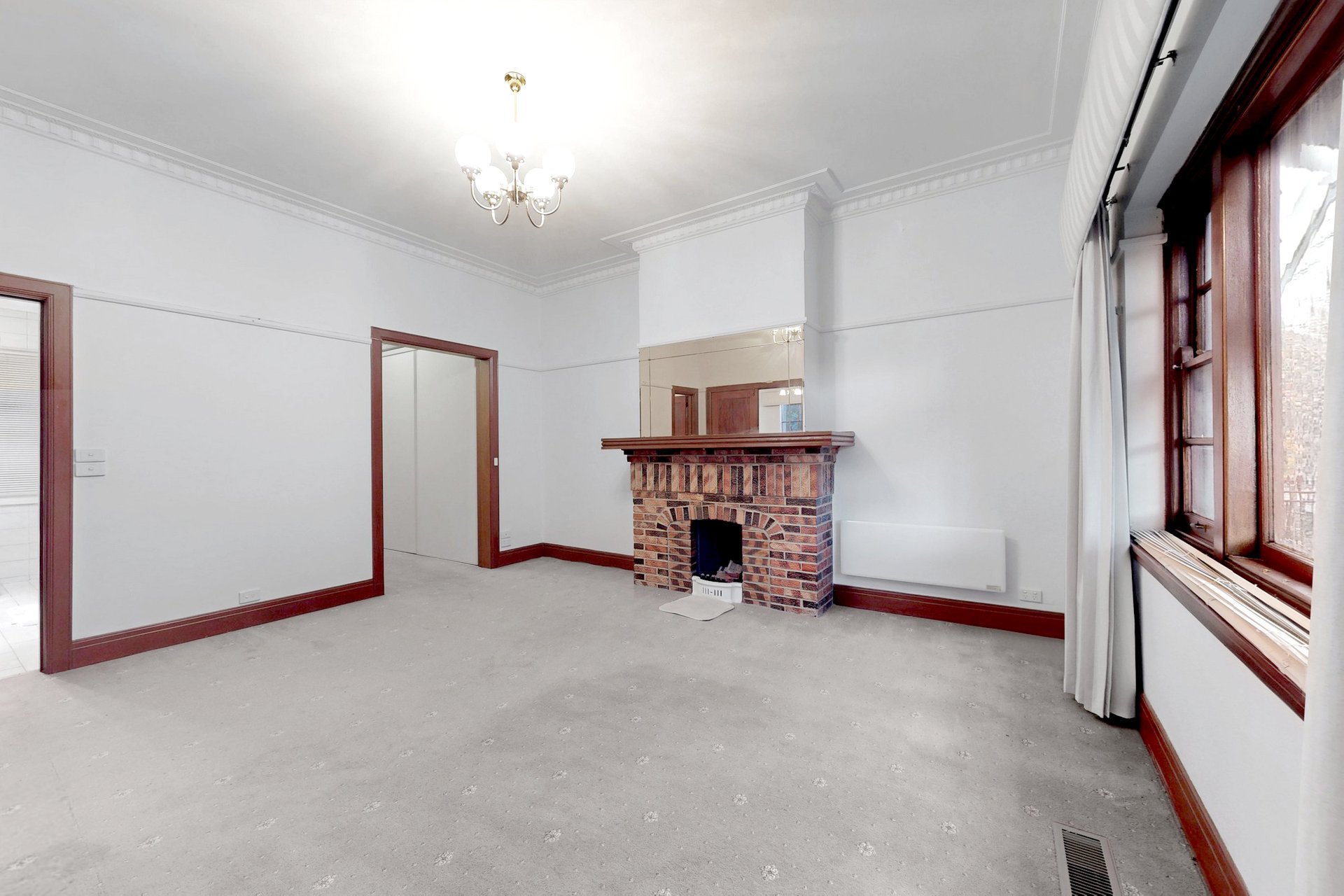 1 / 16 Lisson Grove  HAWTHORN