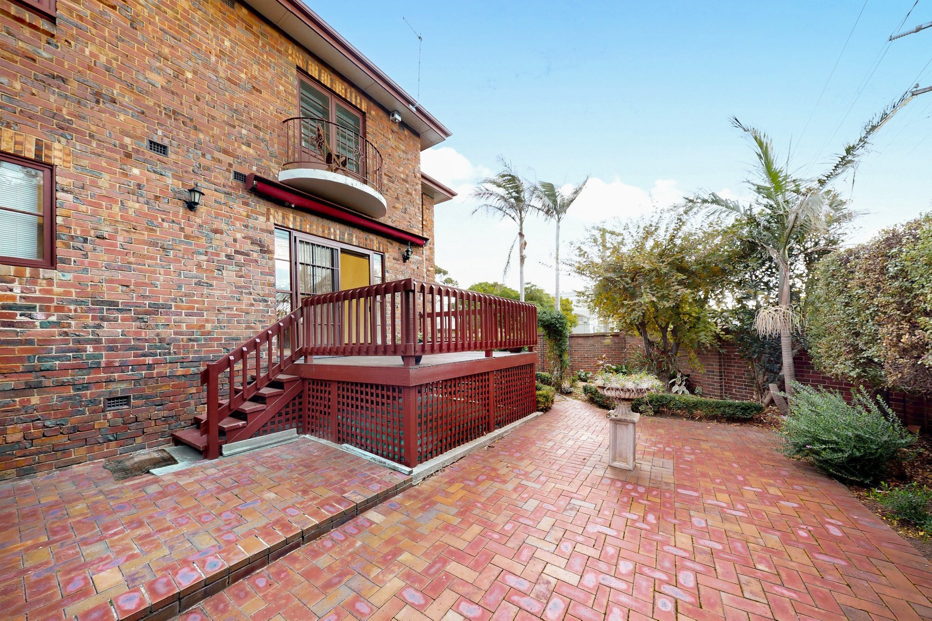 1 / 16 Lisson Grove  HAWTHORN