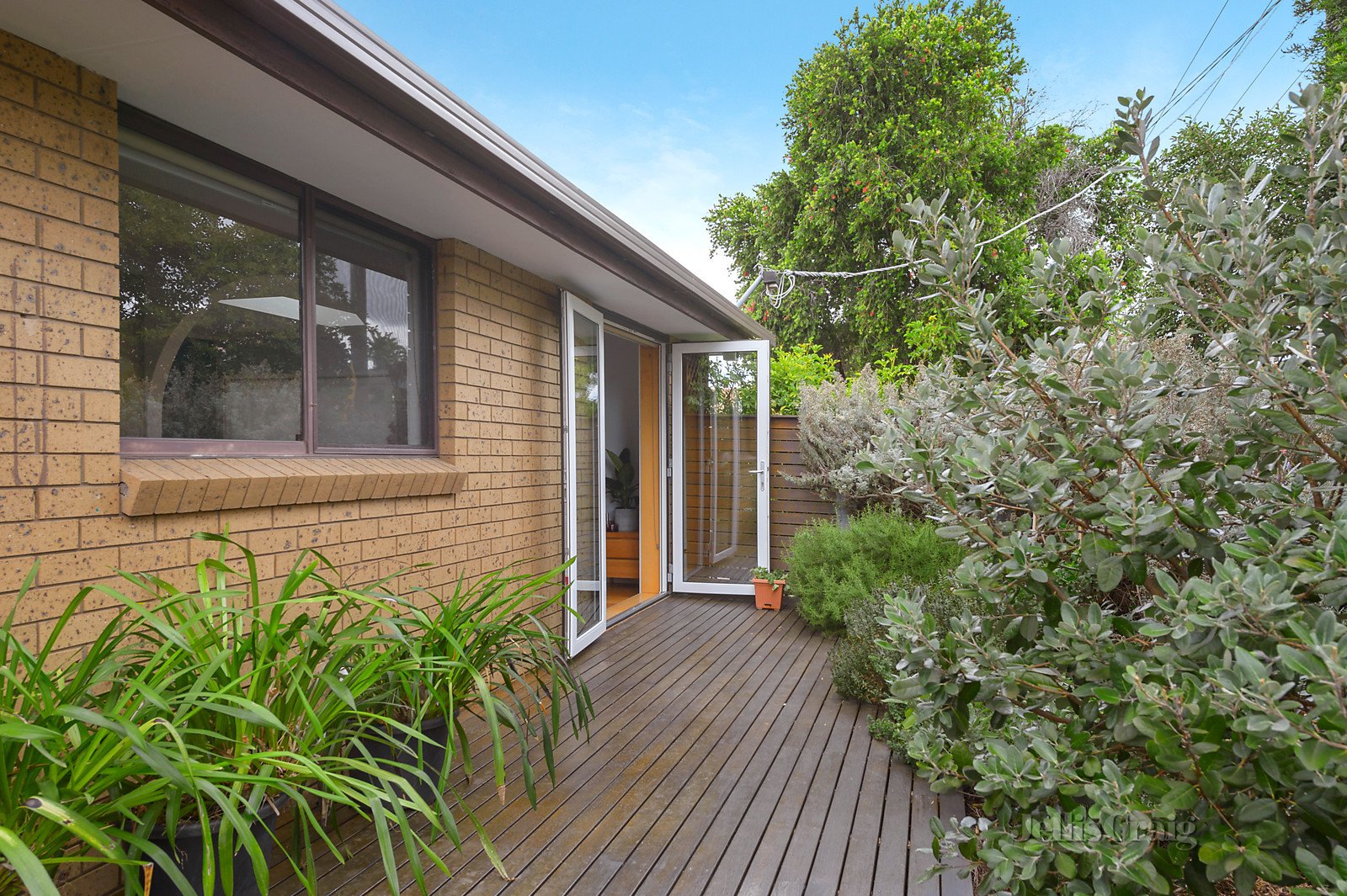1/16 Lyndhurst Crescent, Brunswick East image 9