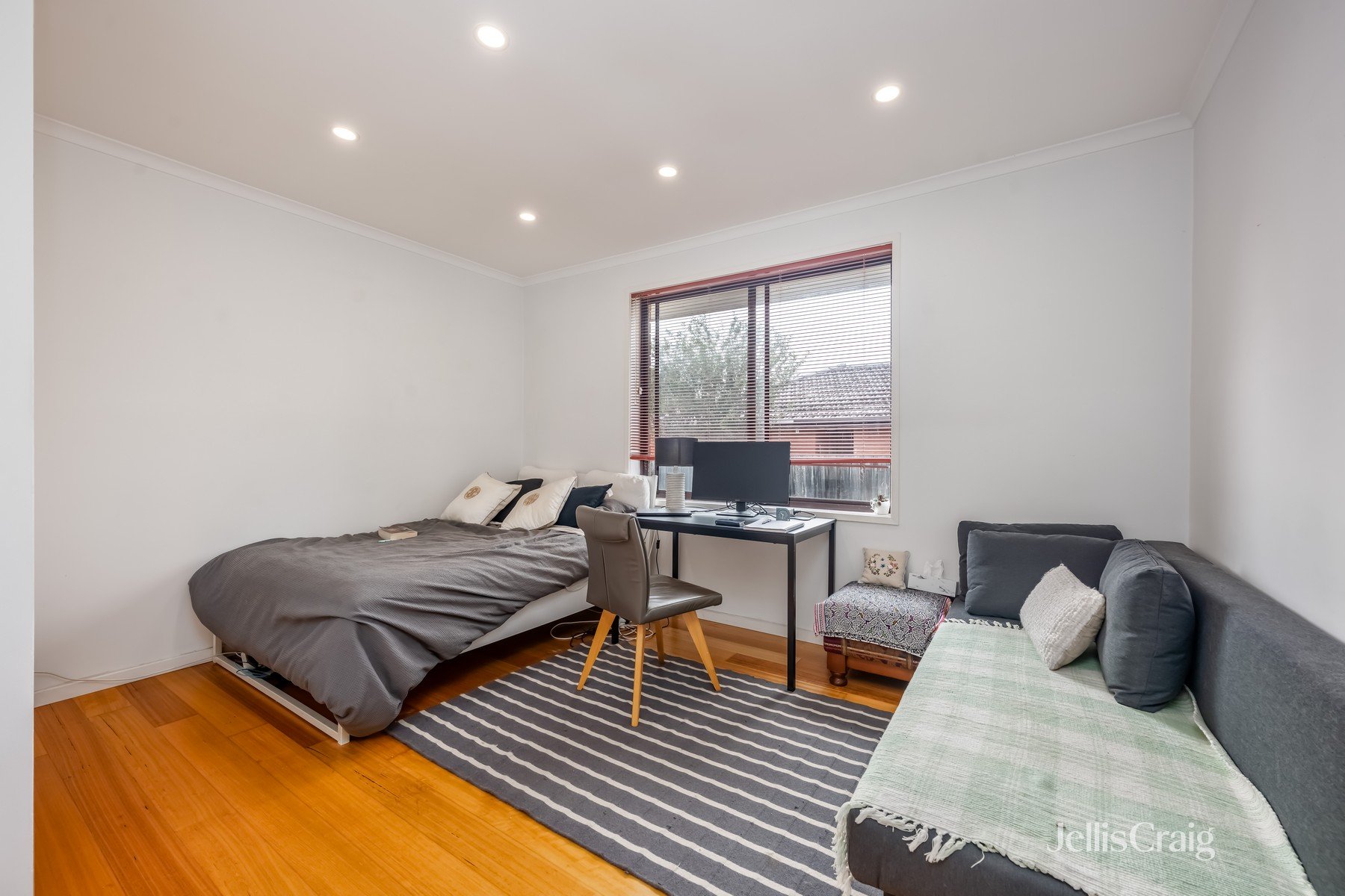1/16 Lyndhurst Crescent, Brunswick&nbsp;East image 3