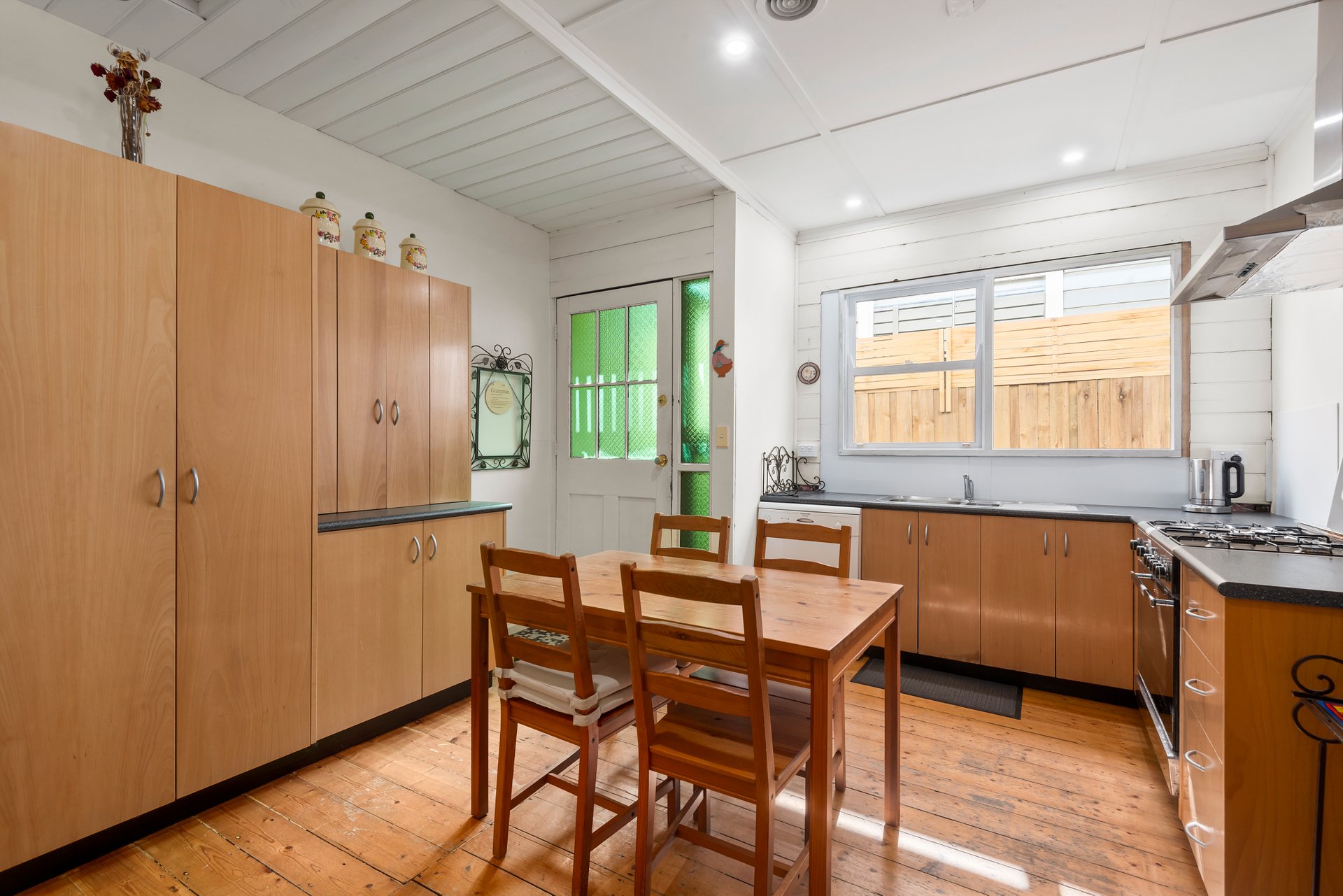 116 Mckillop Street, Geelong image 3