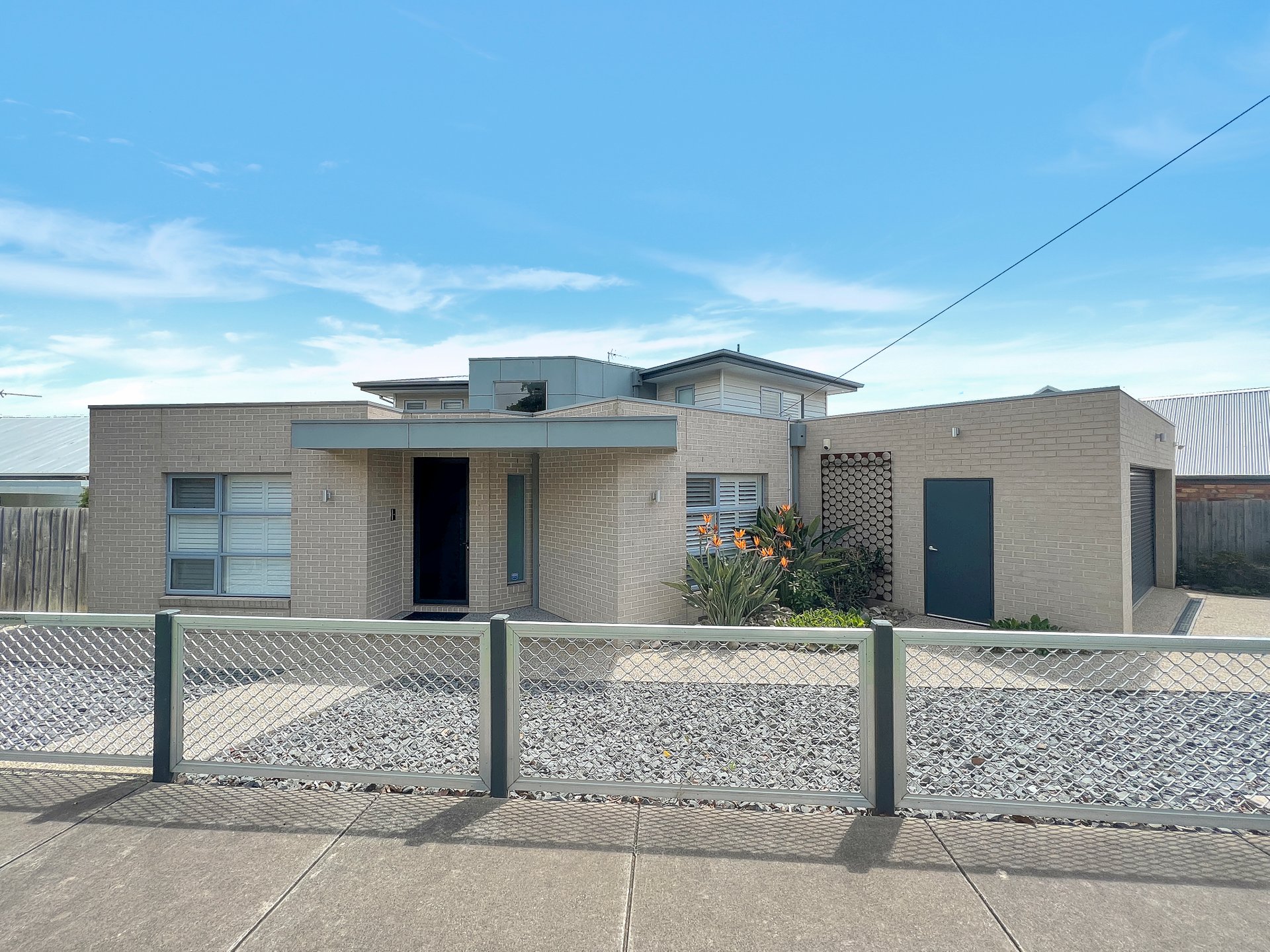 1/16 Morris Street, Belmont image 1