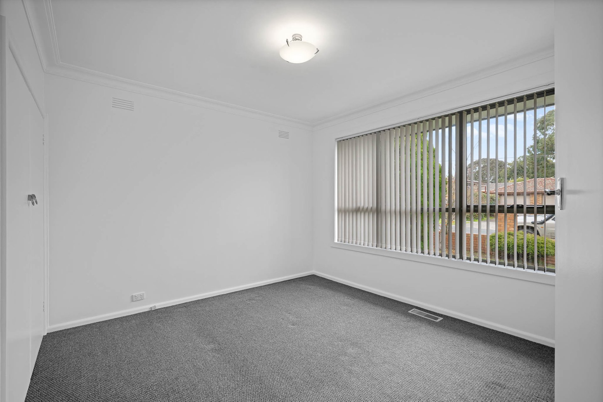1/16 Pamay Road, Mount&nbsp;Waverley image 8