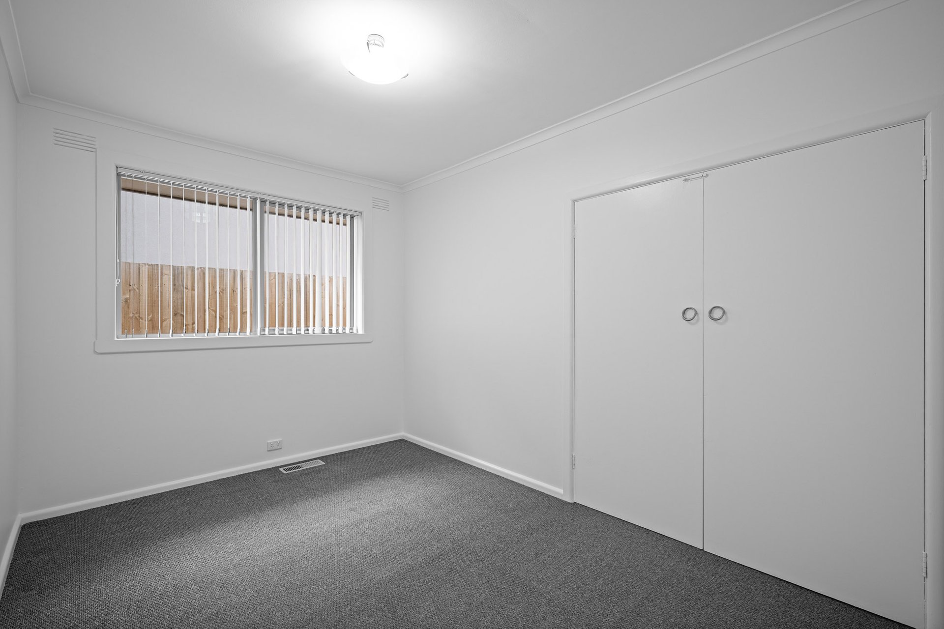 1/16 Pamay Road, Mount&nbsp;Waverley image 7