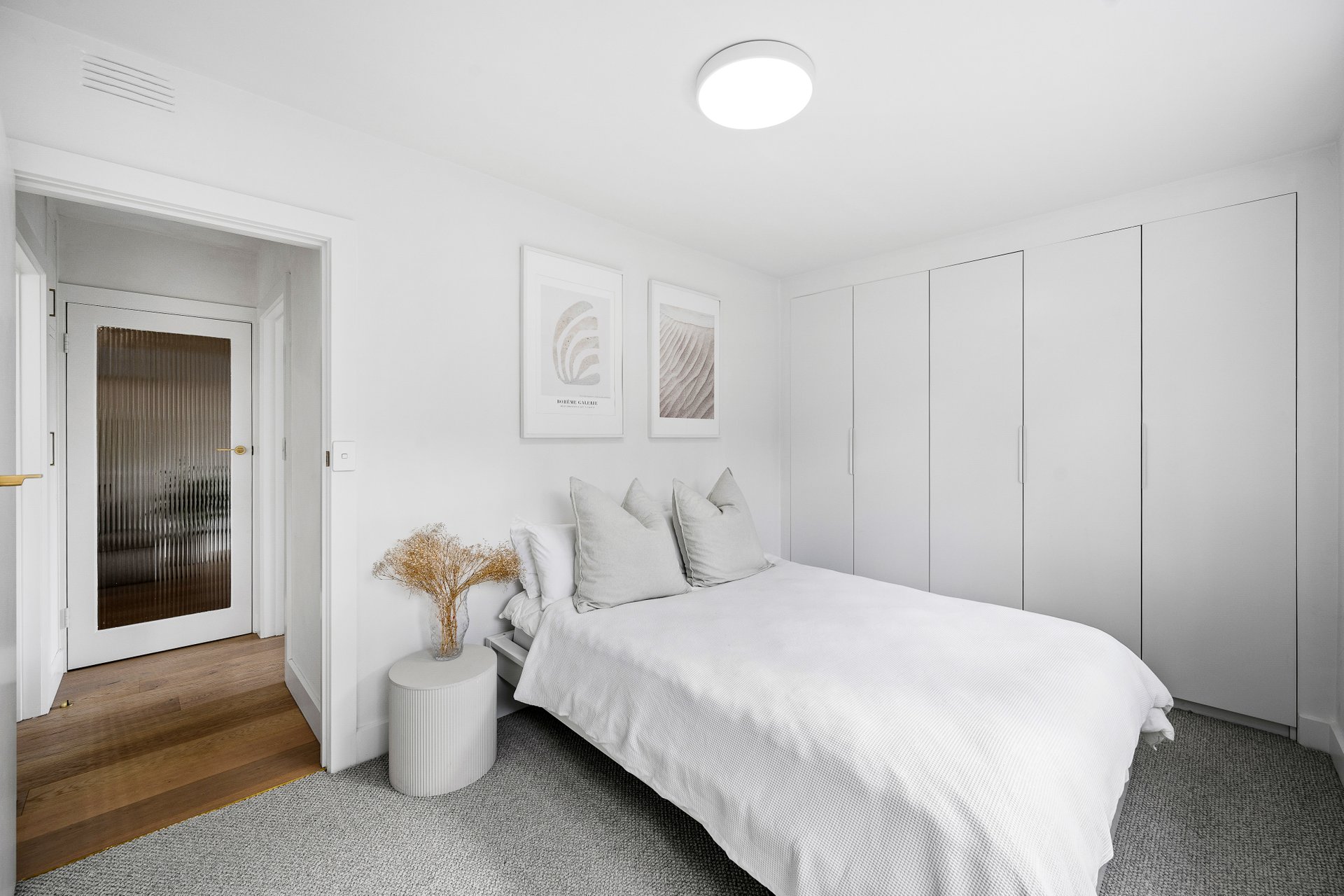 Property Gallery Thumbnail 6
