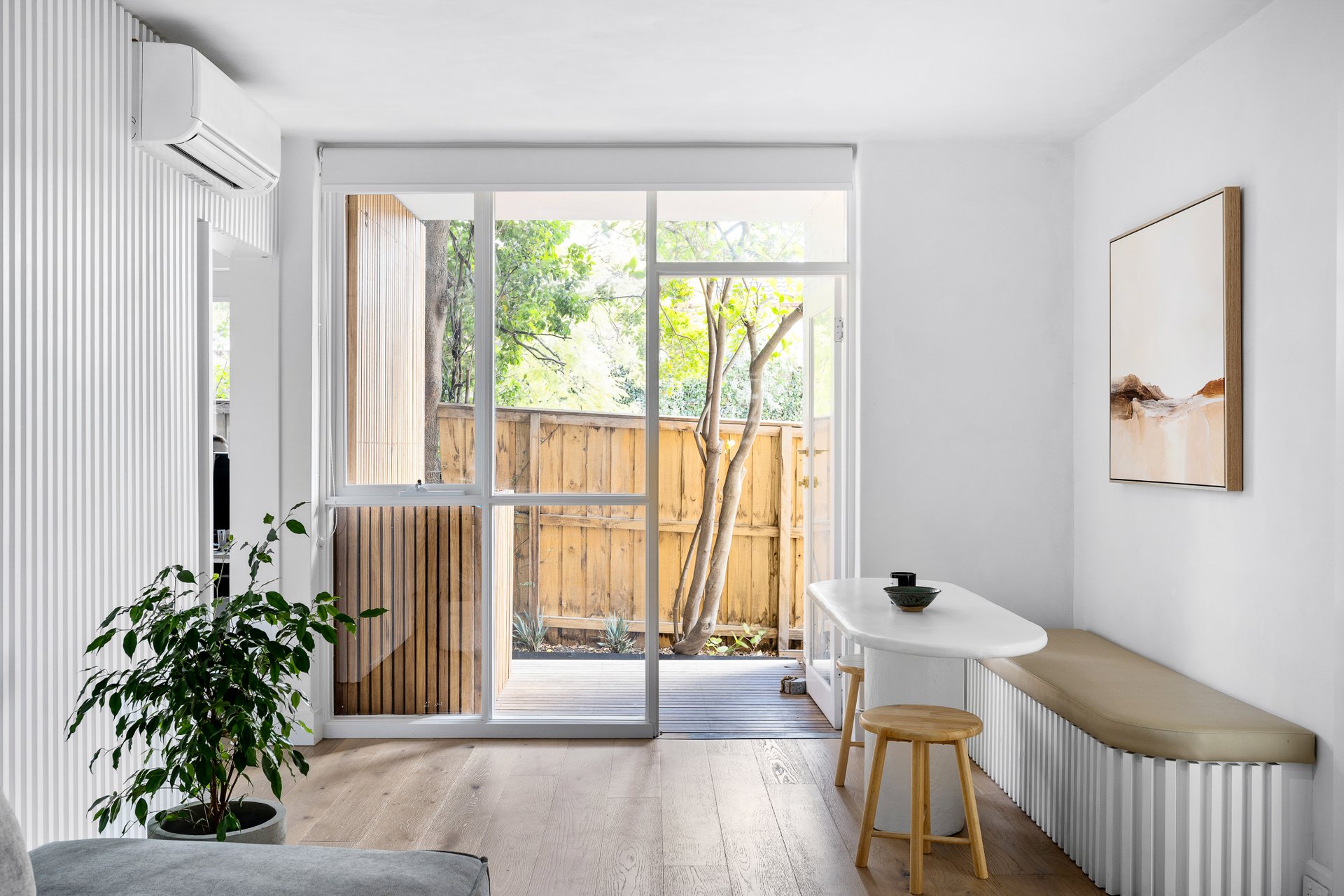Property Gallery Thumbnail 2