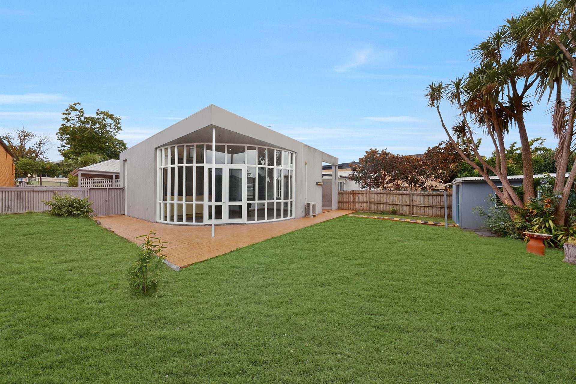 116 Rochester Road, Balwyn image 2