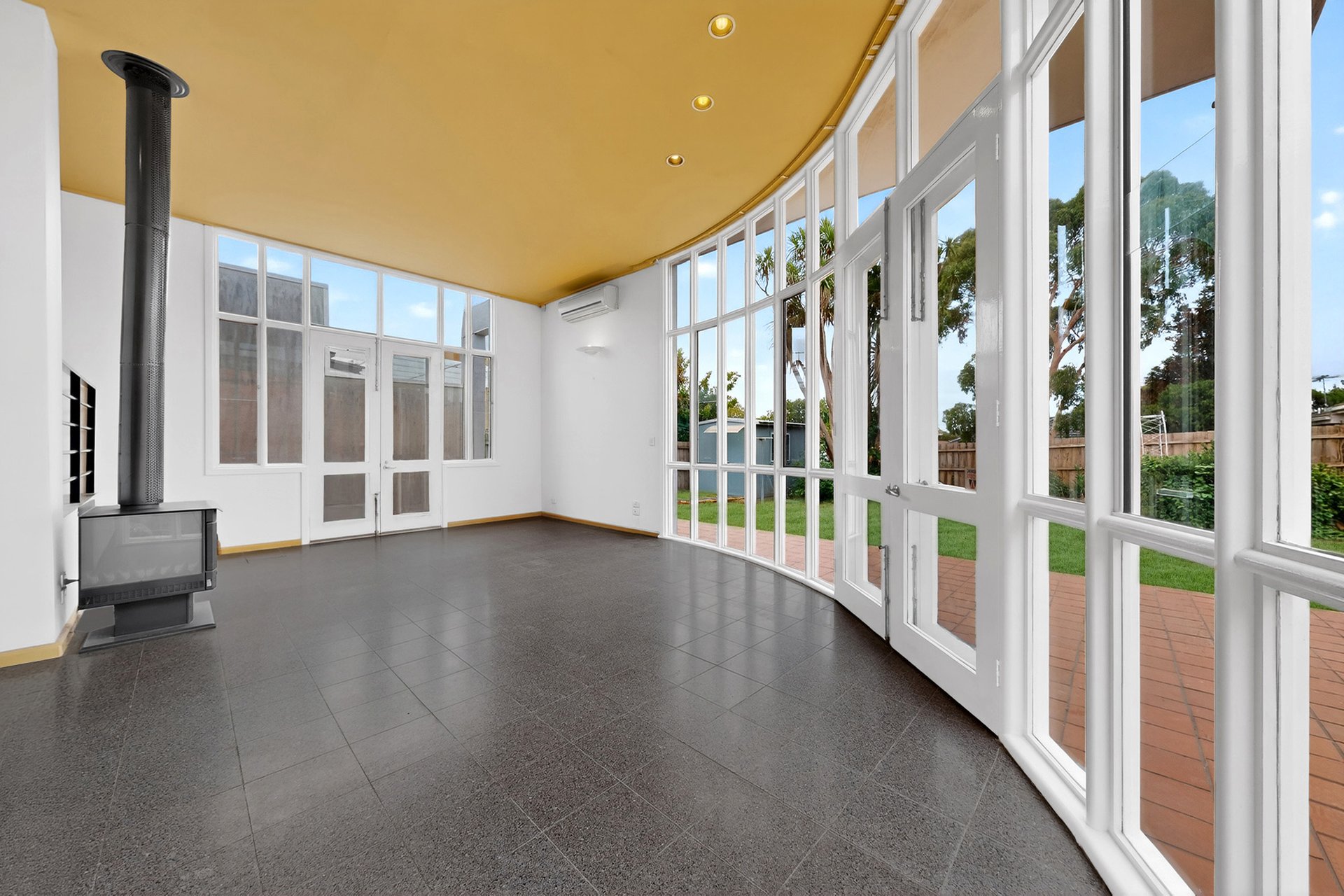 116 Rochester Road, Balwyn image 3