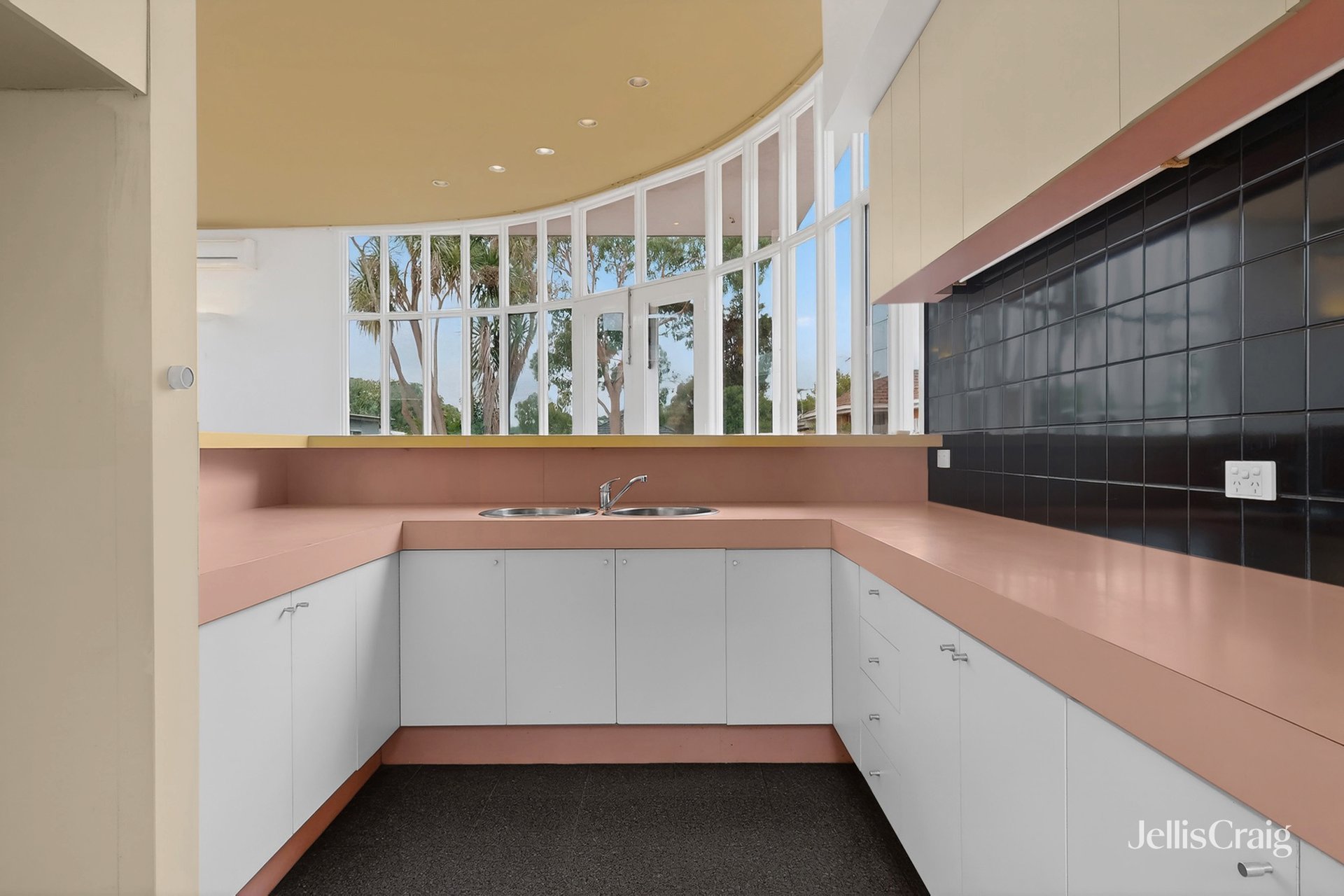 116 Rochester Road, Balwyn image 13